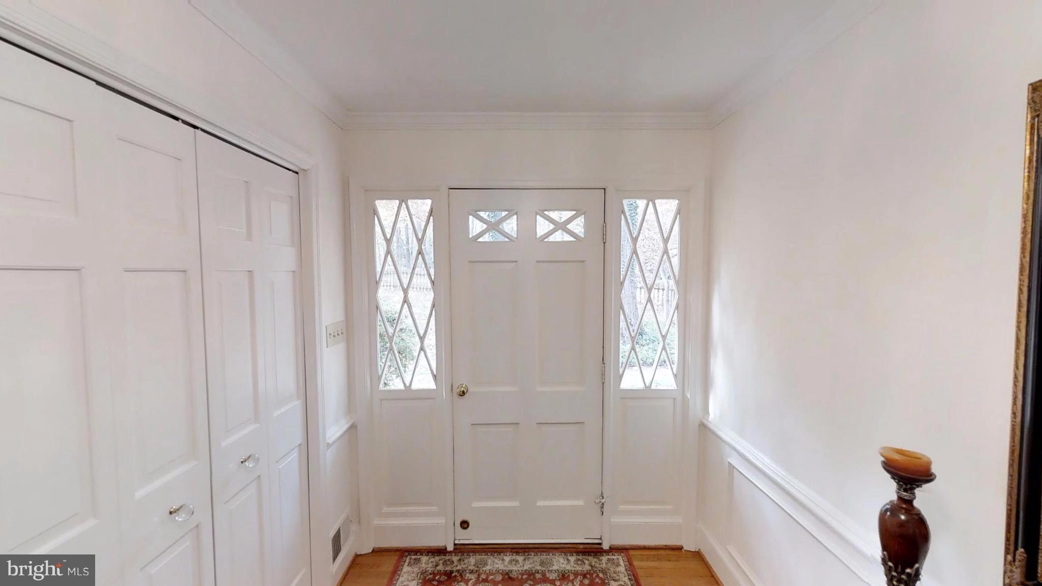 RESTON - Residential