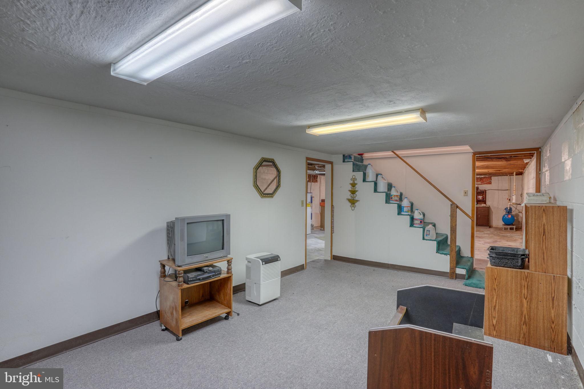 BROOKDALE HGTS - Residential