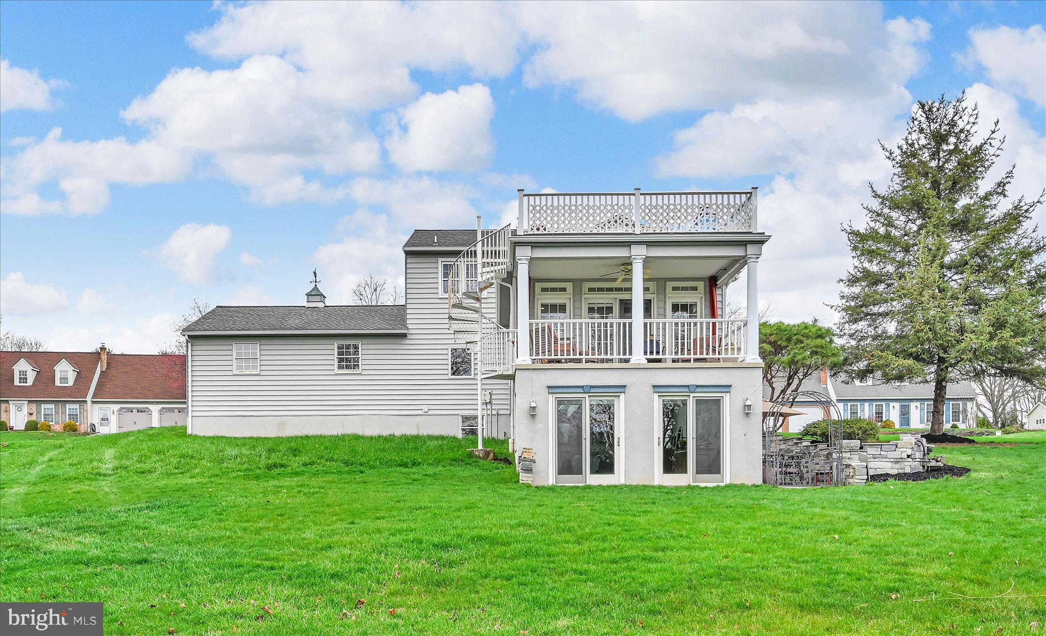 CONESTOGA VIEW - Residential