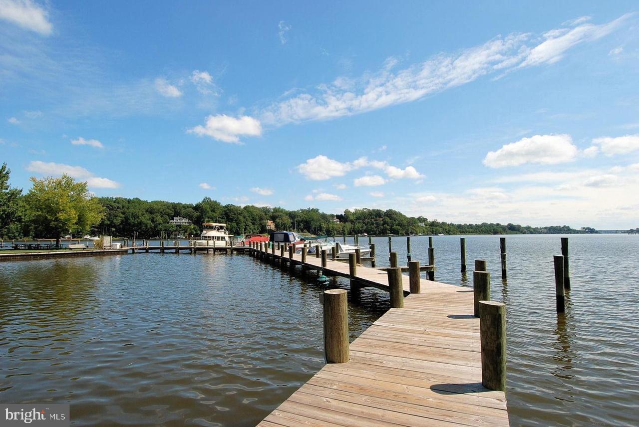 GLEN ISLE - Residential