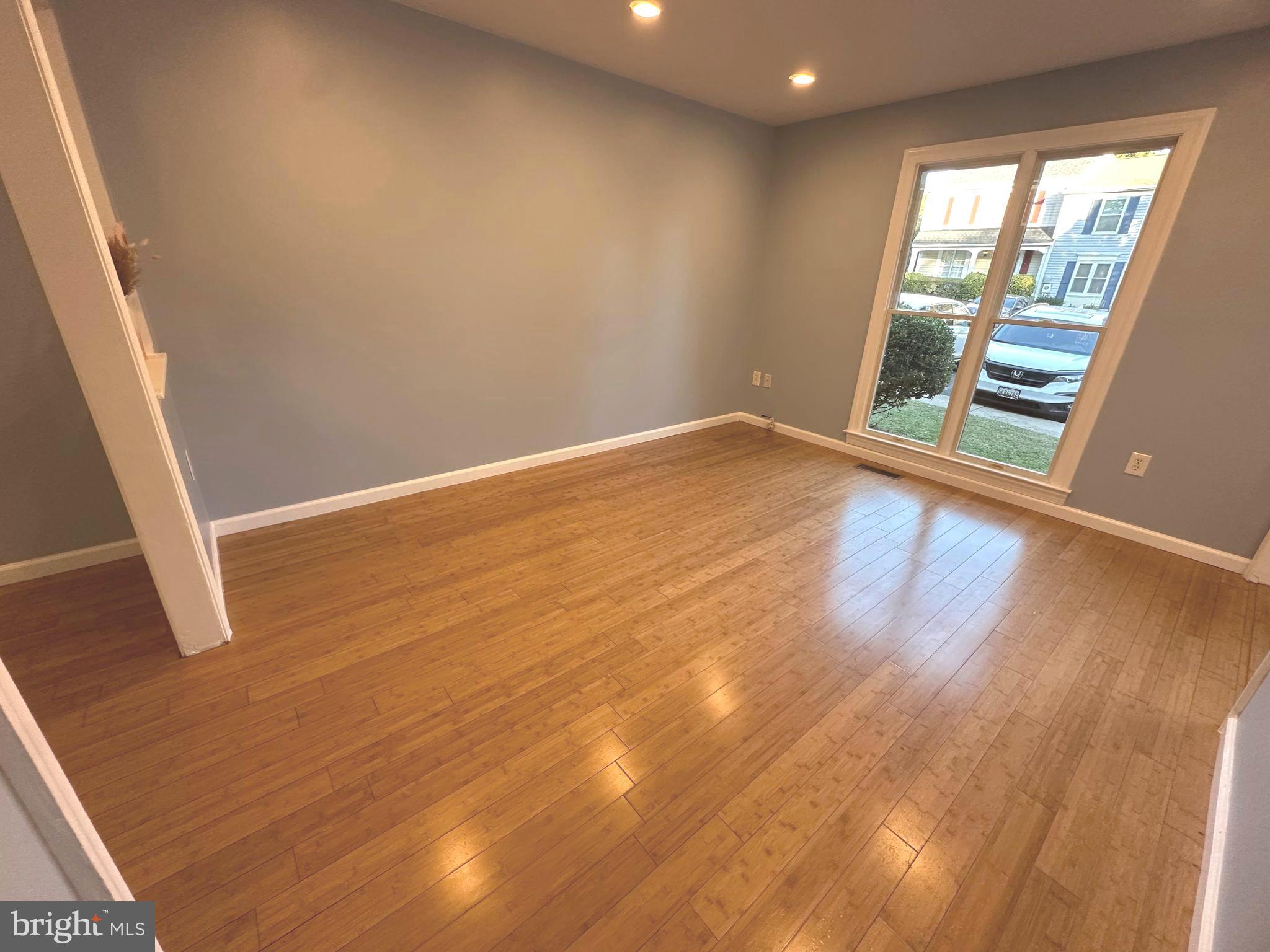 CHURCHILL TOWN SECTOR - Residential