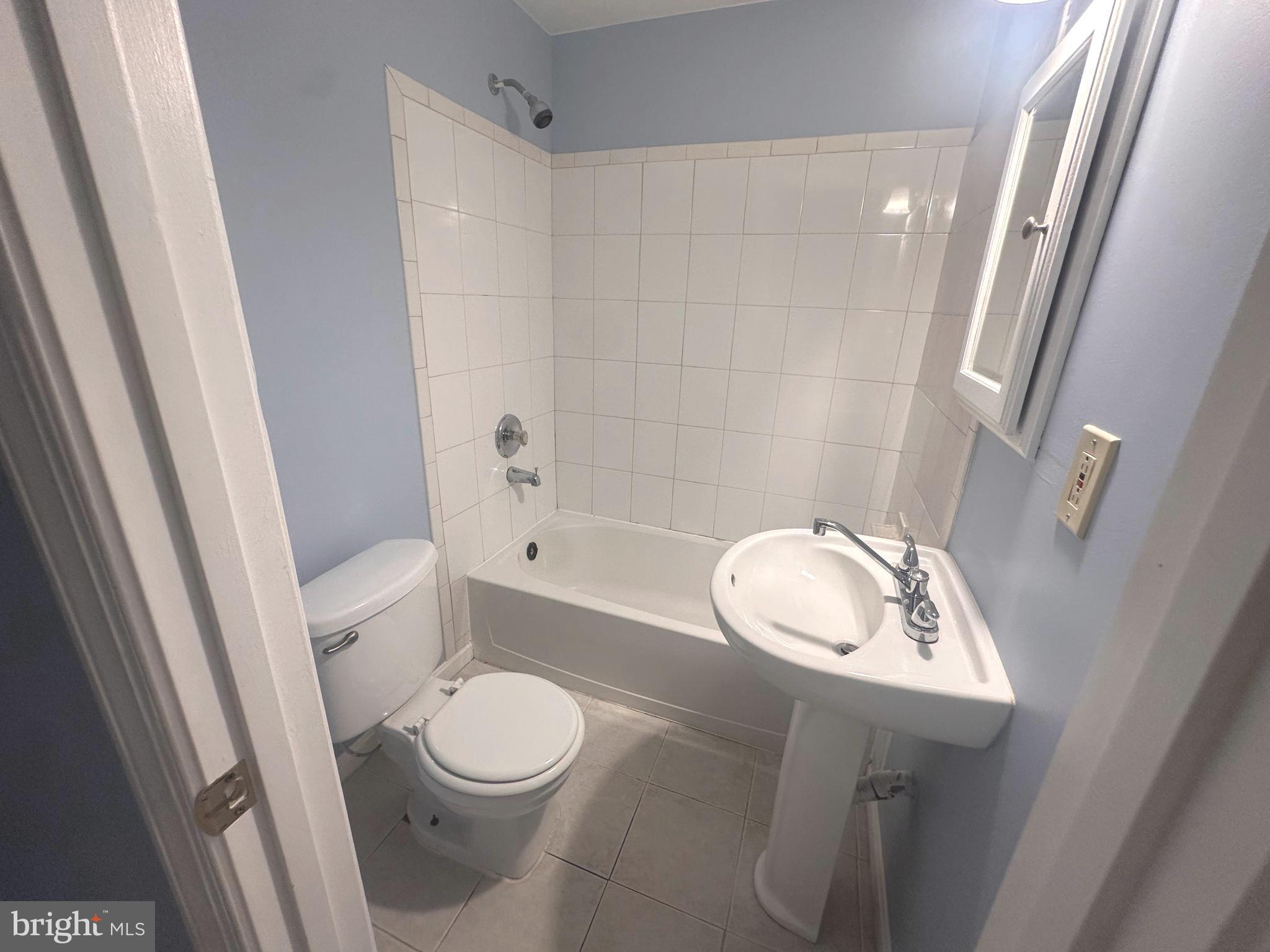 CHURCHILL TOWN SECTOR - Residential