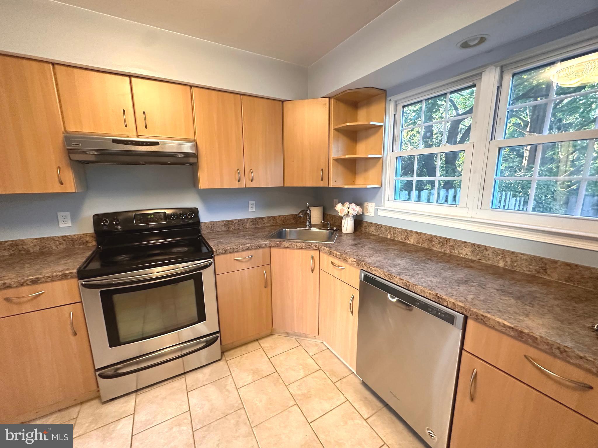 CHURCHILL TOWN SECTOR - Residential