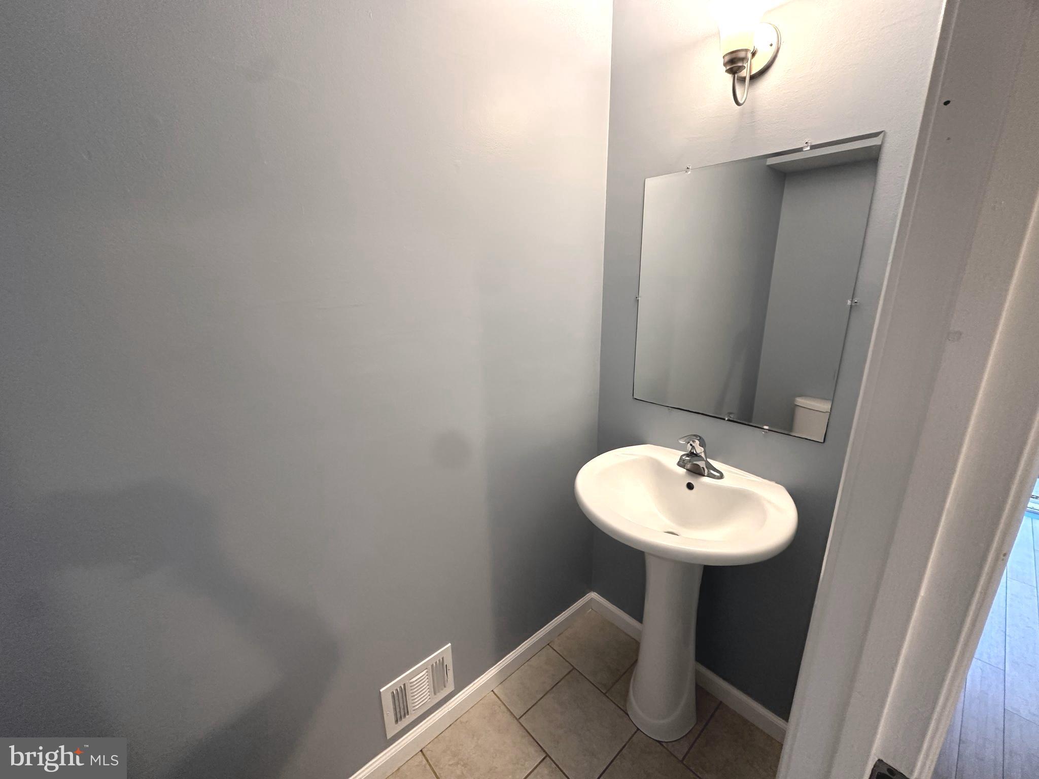 CHURCHILL TOWN SECTOR - Residential