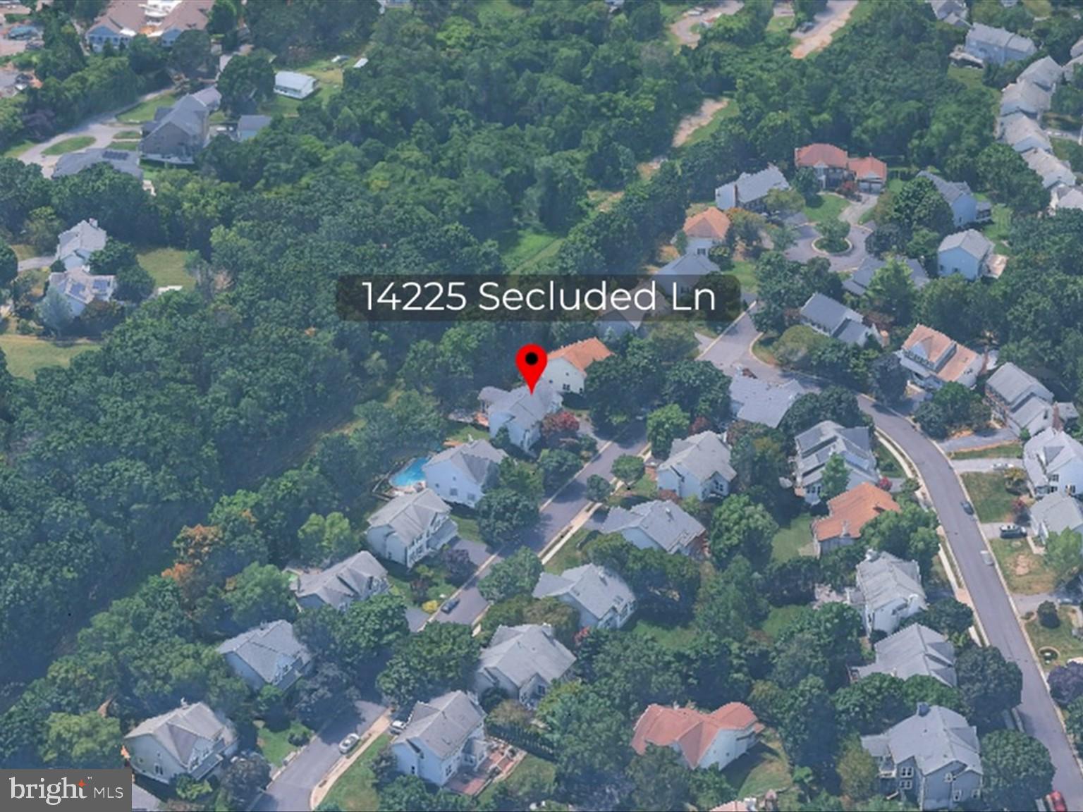 14225 SECLUDED LANE