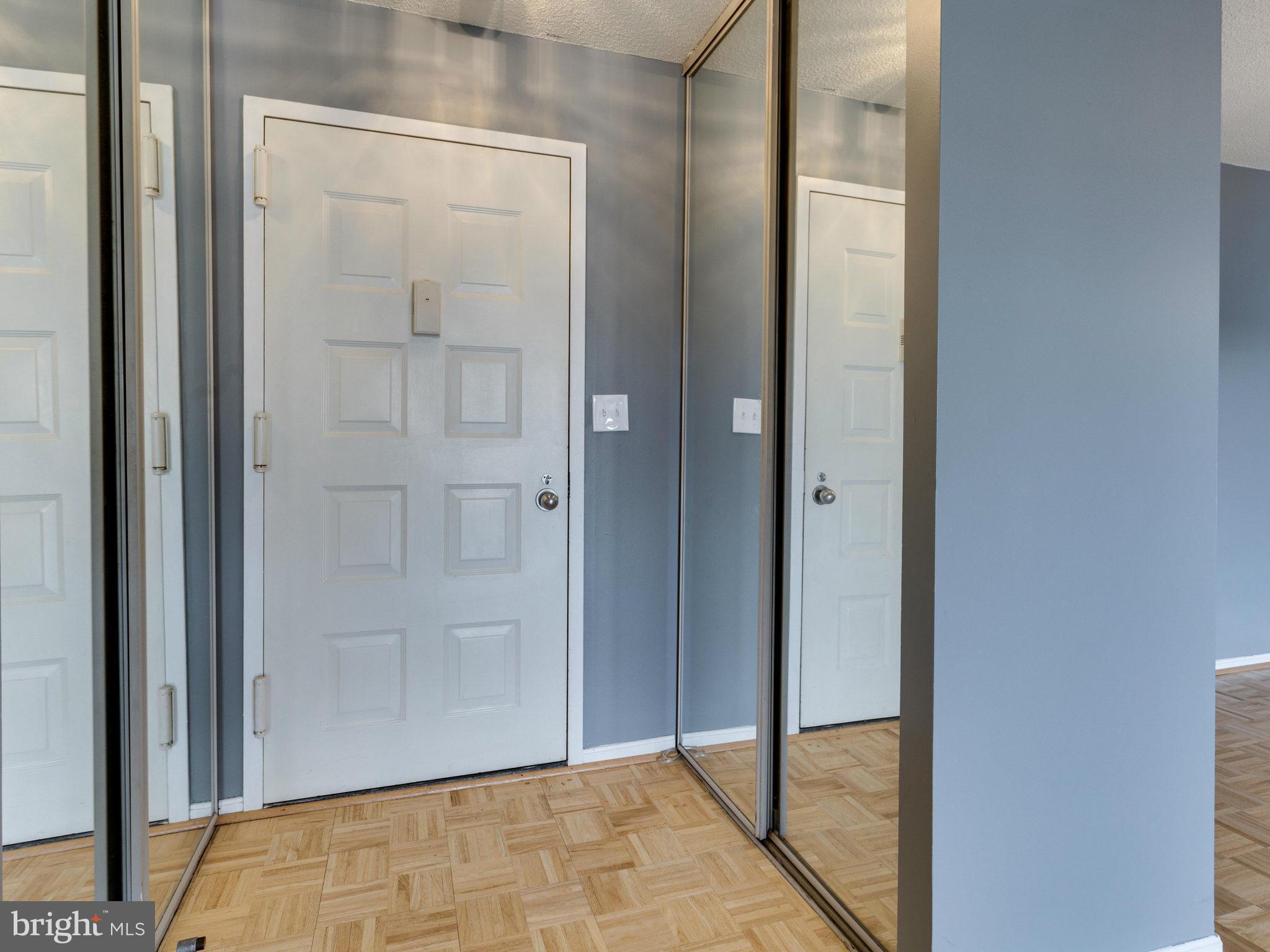 ROTONDA - Residential Lease