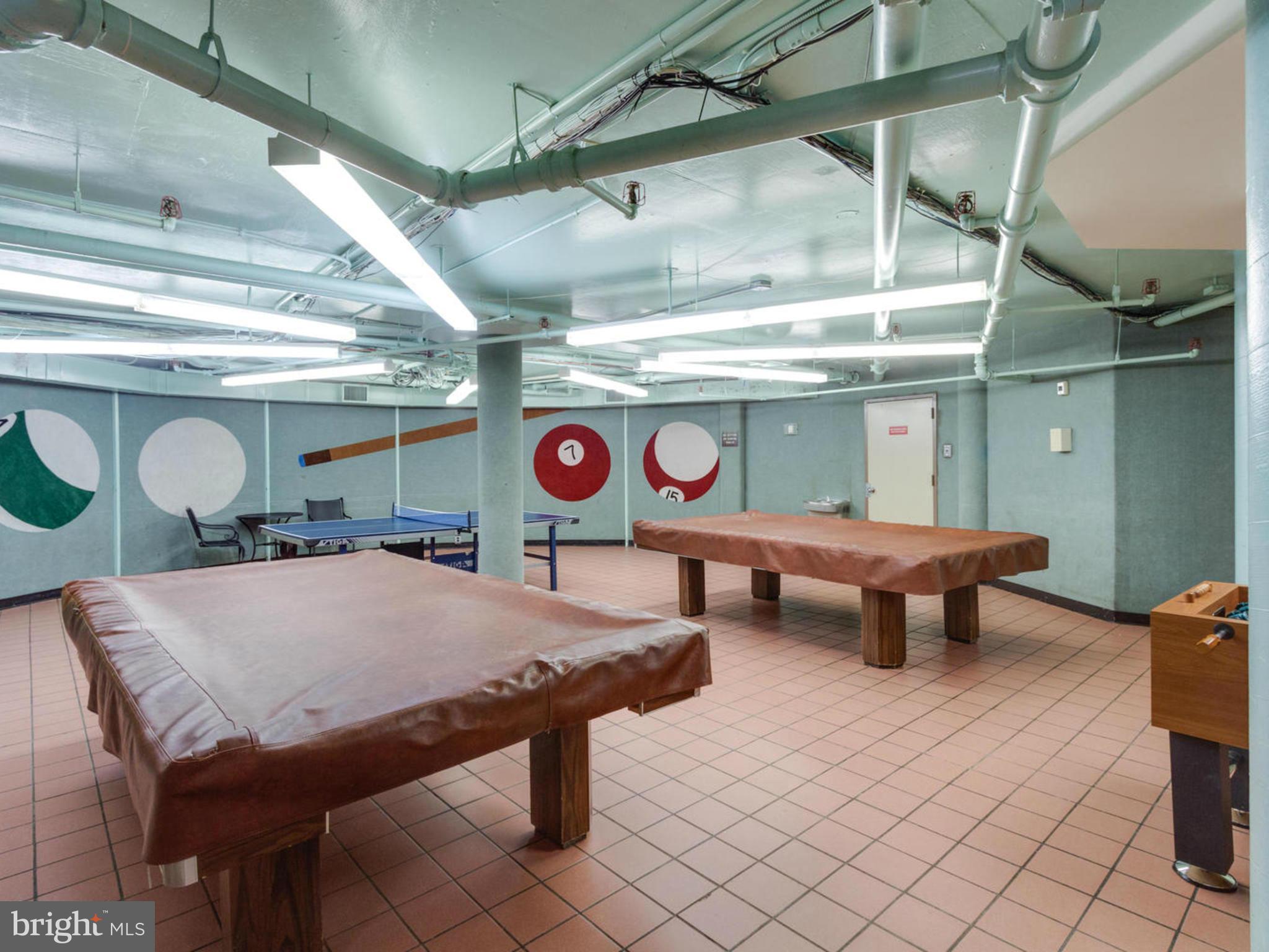 ROTONDA - Residential Lease