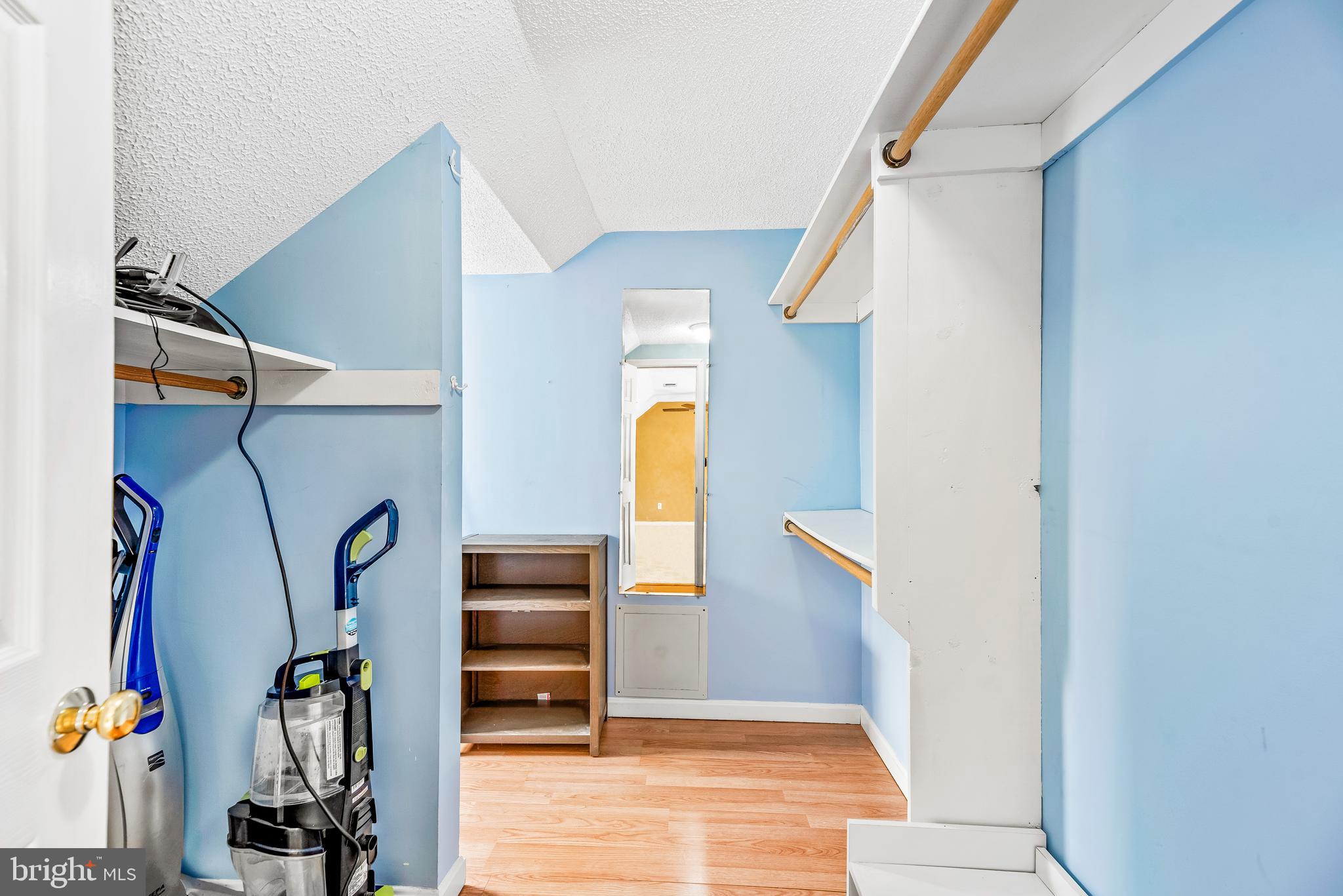 CHESAPEAKE HEIGHTS - Residential