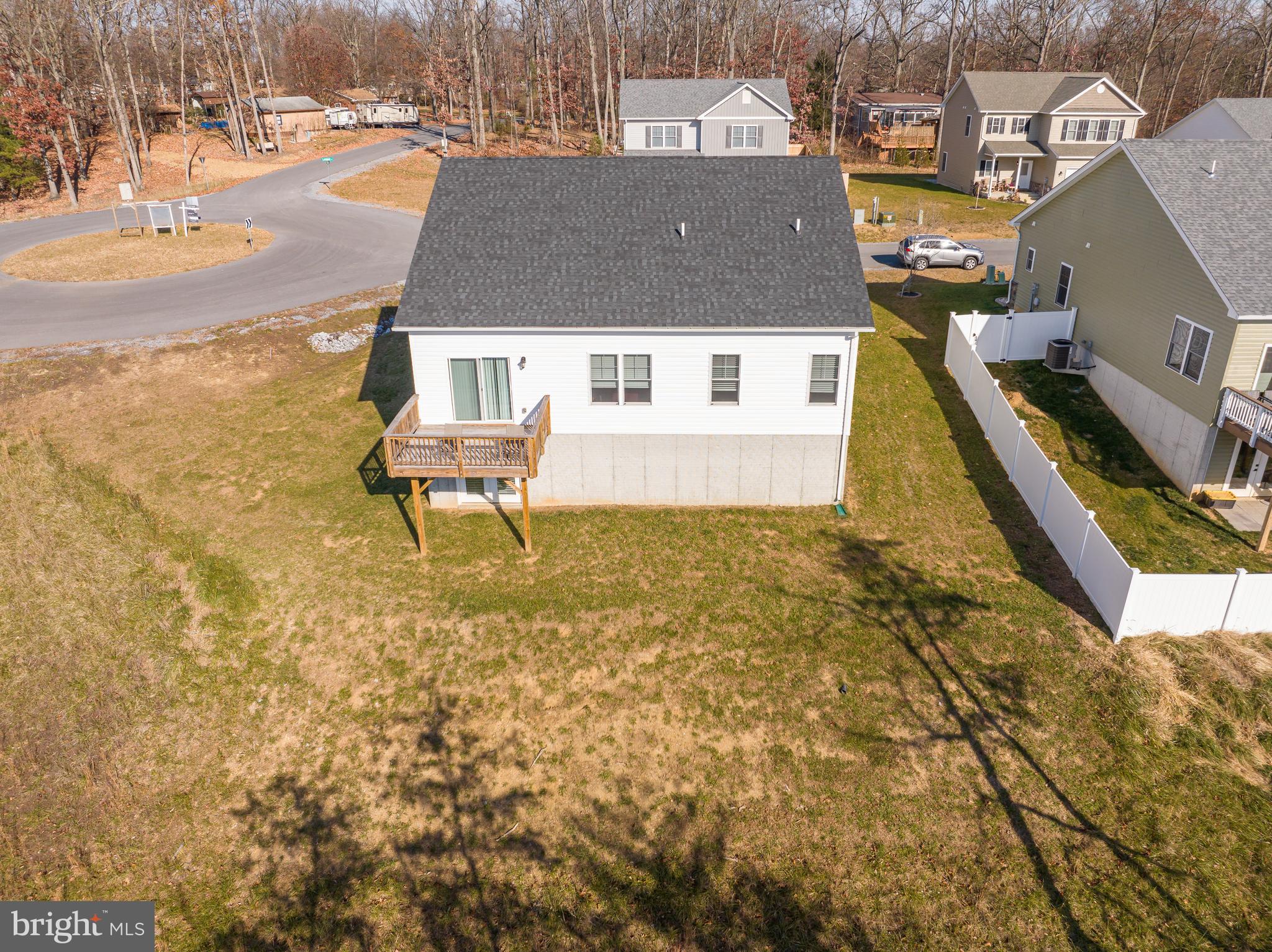 MIDDLE CREEK VISTAS - Residential