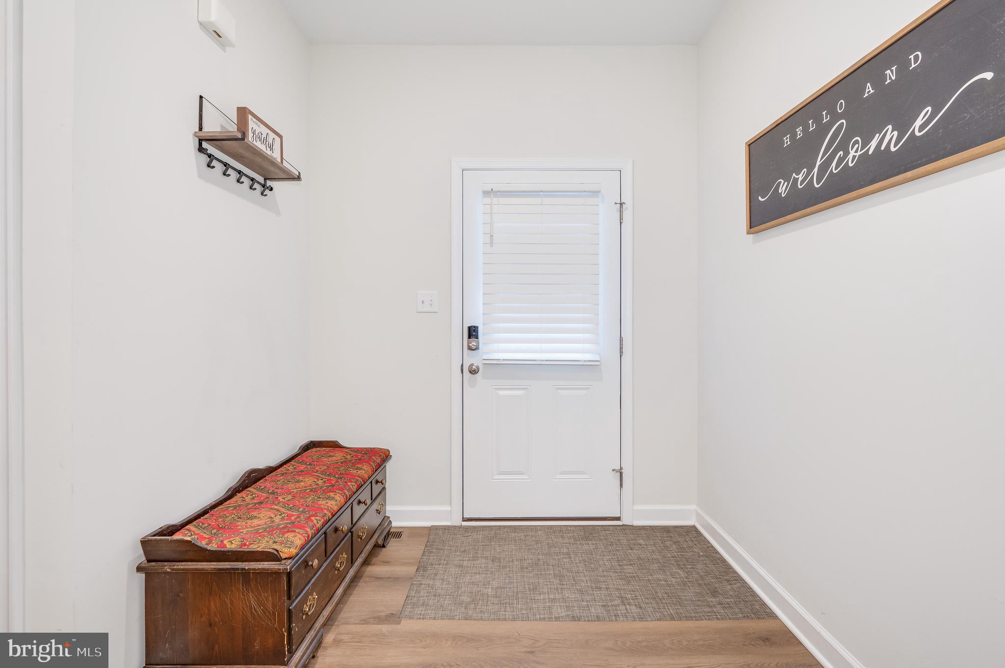 MIDDLE CREEK VISTAS - Residential