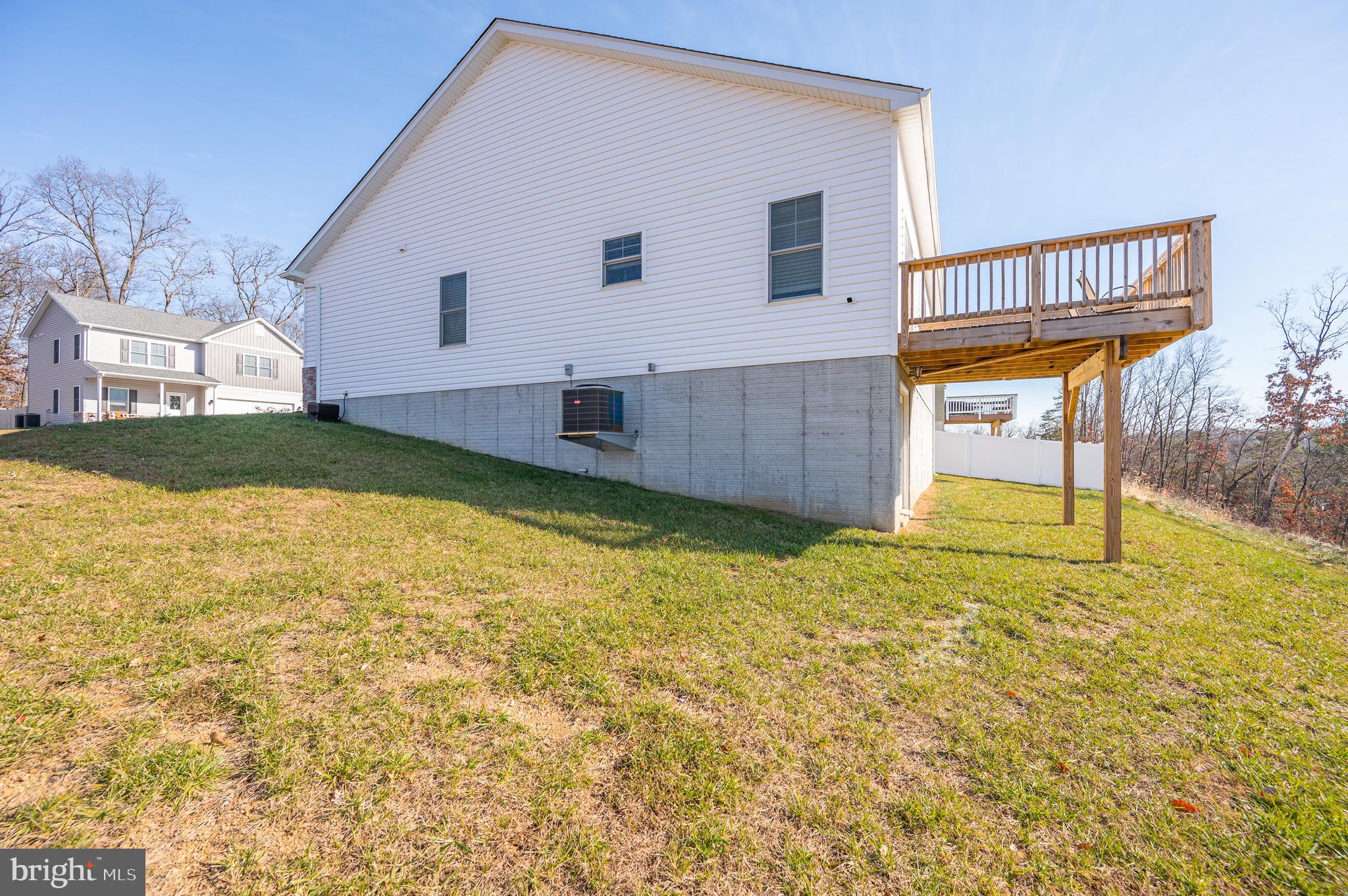 MIDDLE CREEK VISTAS - Residential