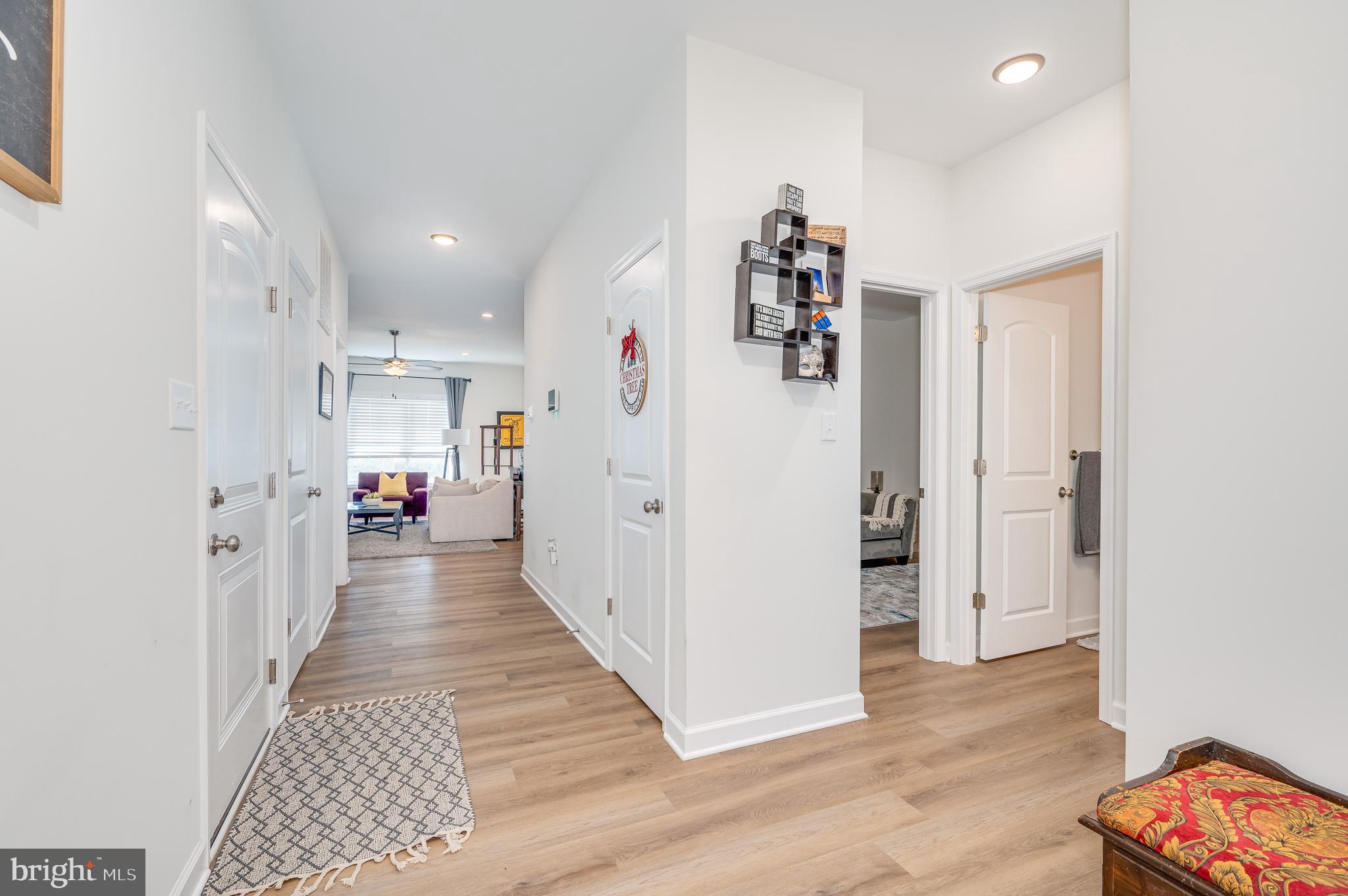 MIDDLE CREEK VISTAS - Residential