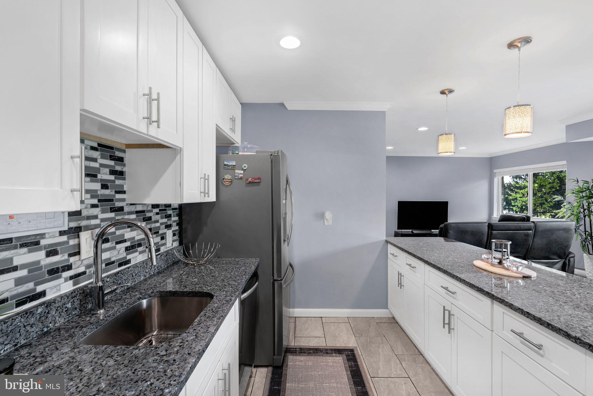 BETHESDA PARK - Residential