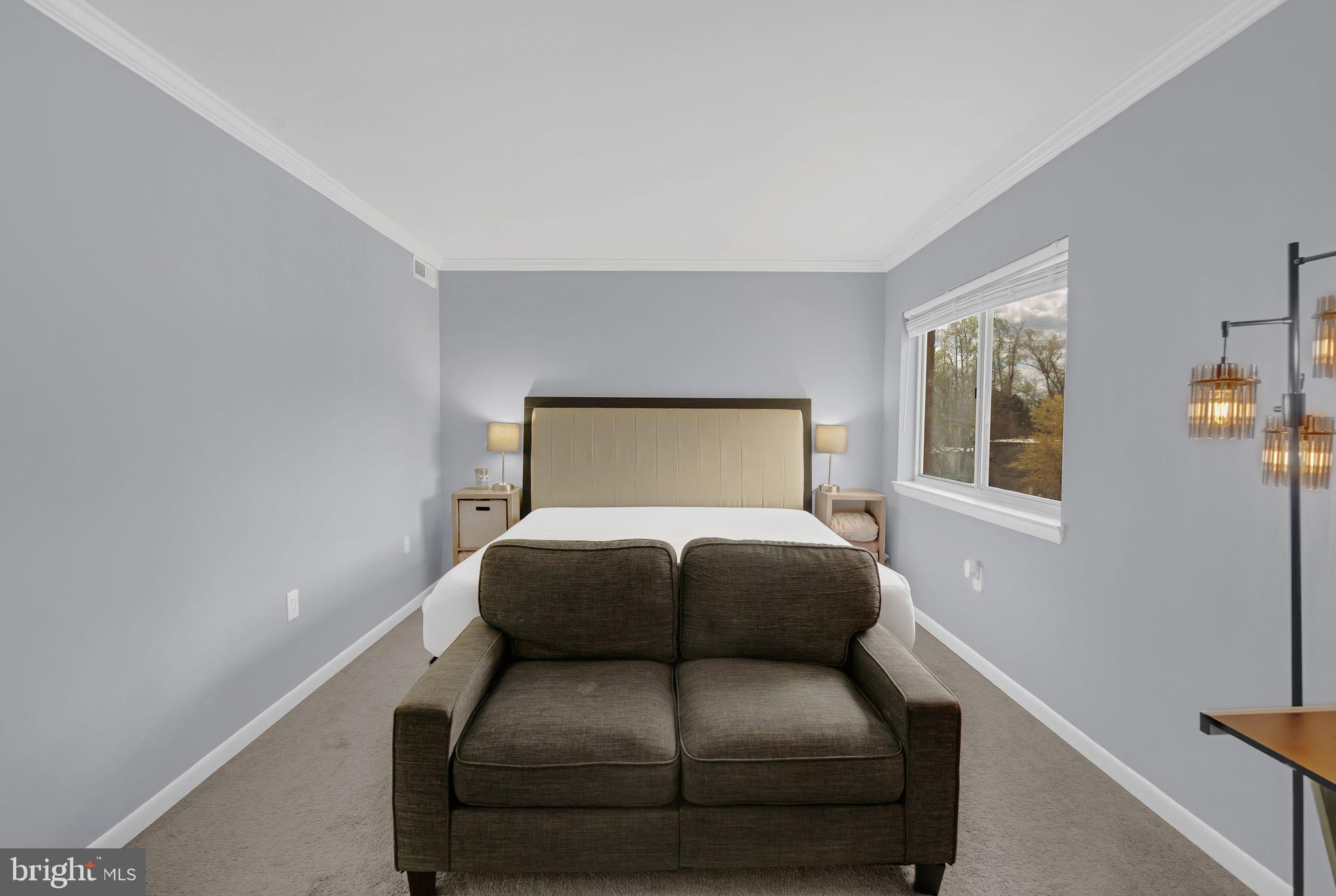 BETHESDA PARK - Residential