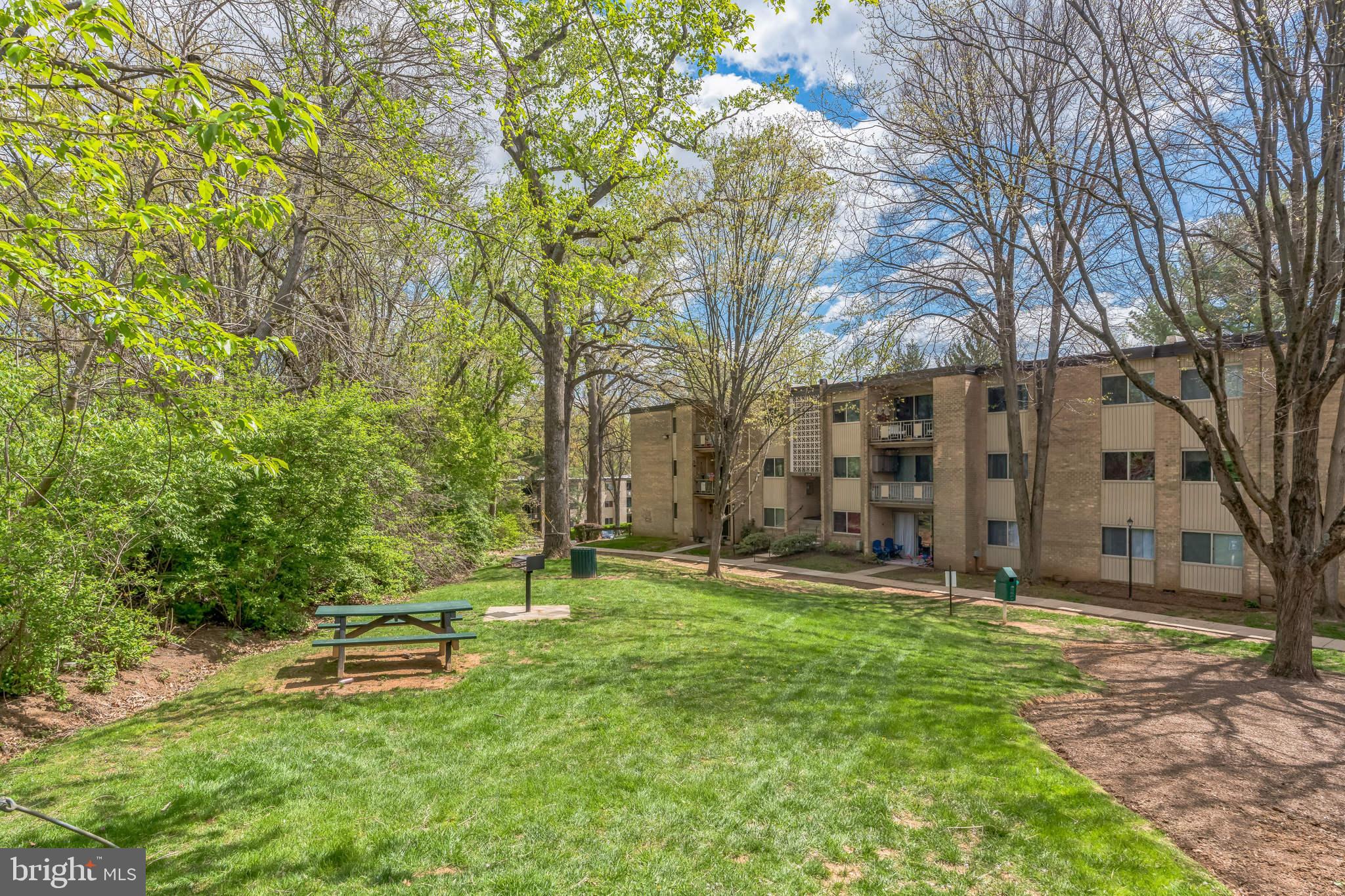 BETHESDA PARK - Residential