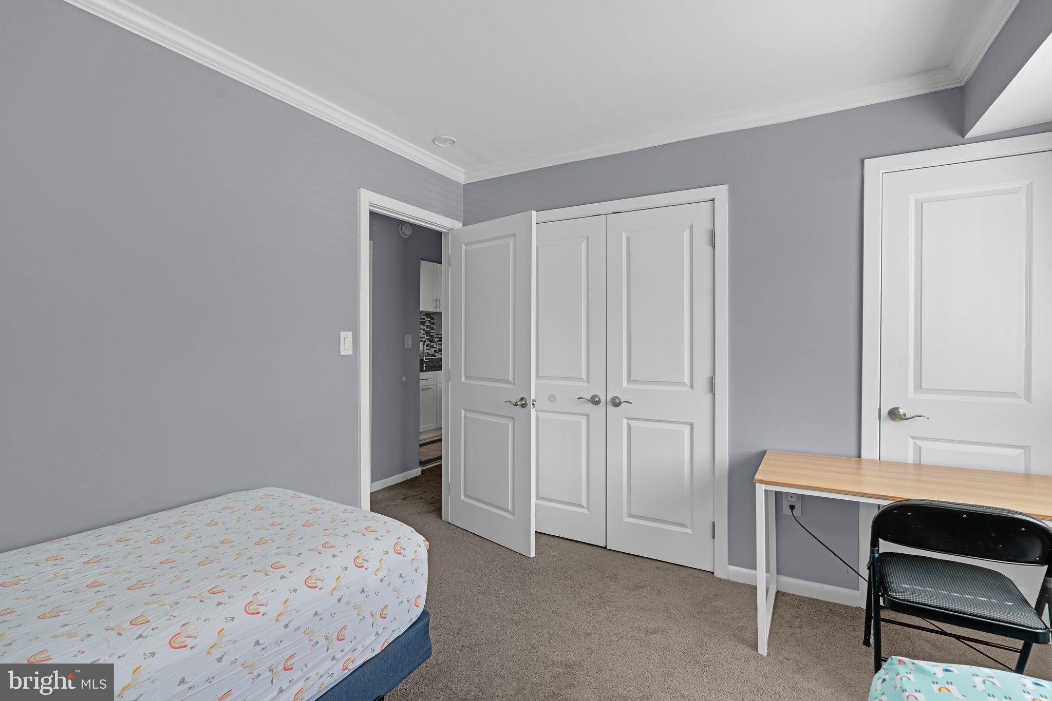 BETHESDA PARK - Residential