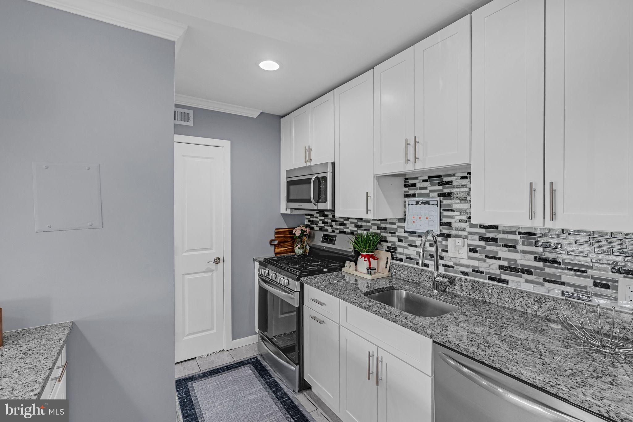 BETHESDA PARK - Residential