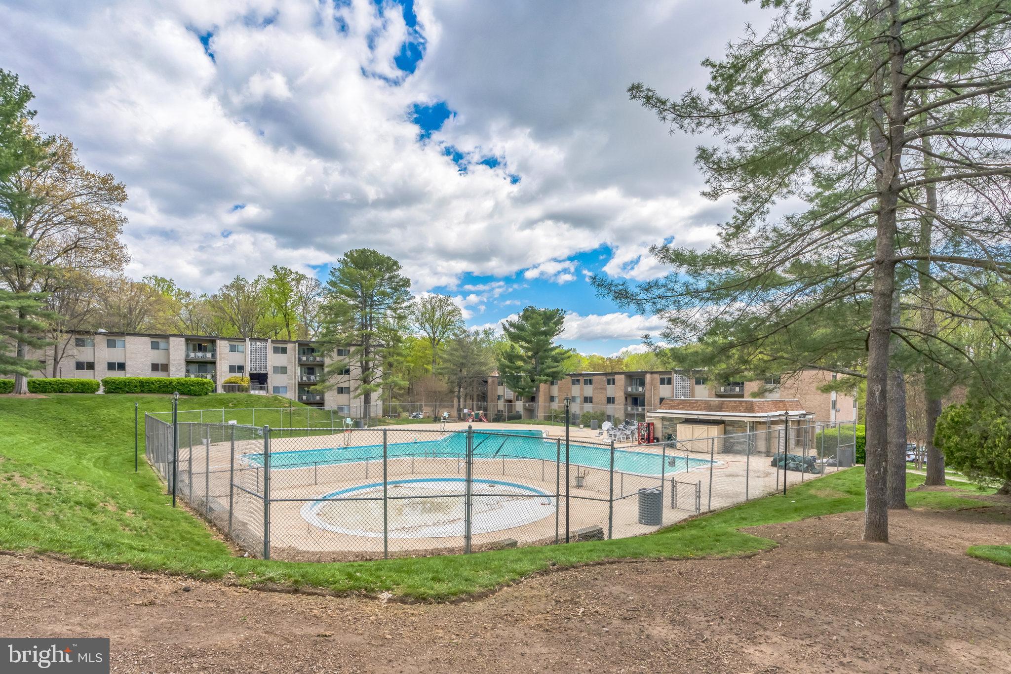 BETHESDA PARK - Residential