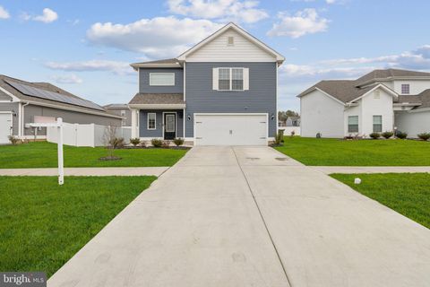 Homes For Sale - 17063 Rollins Road<br/> Caroline County, BOWLING GREEN, VA 22427