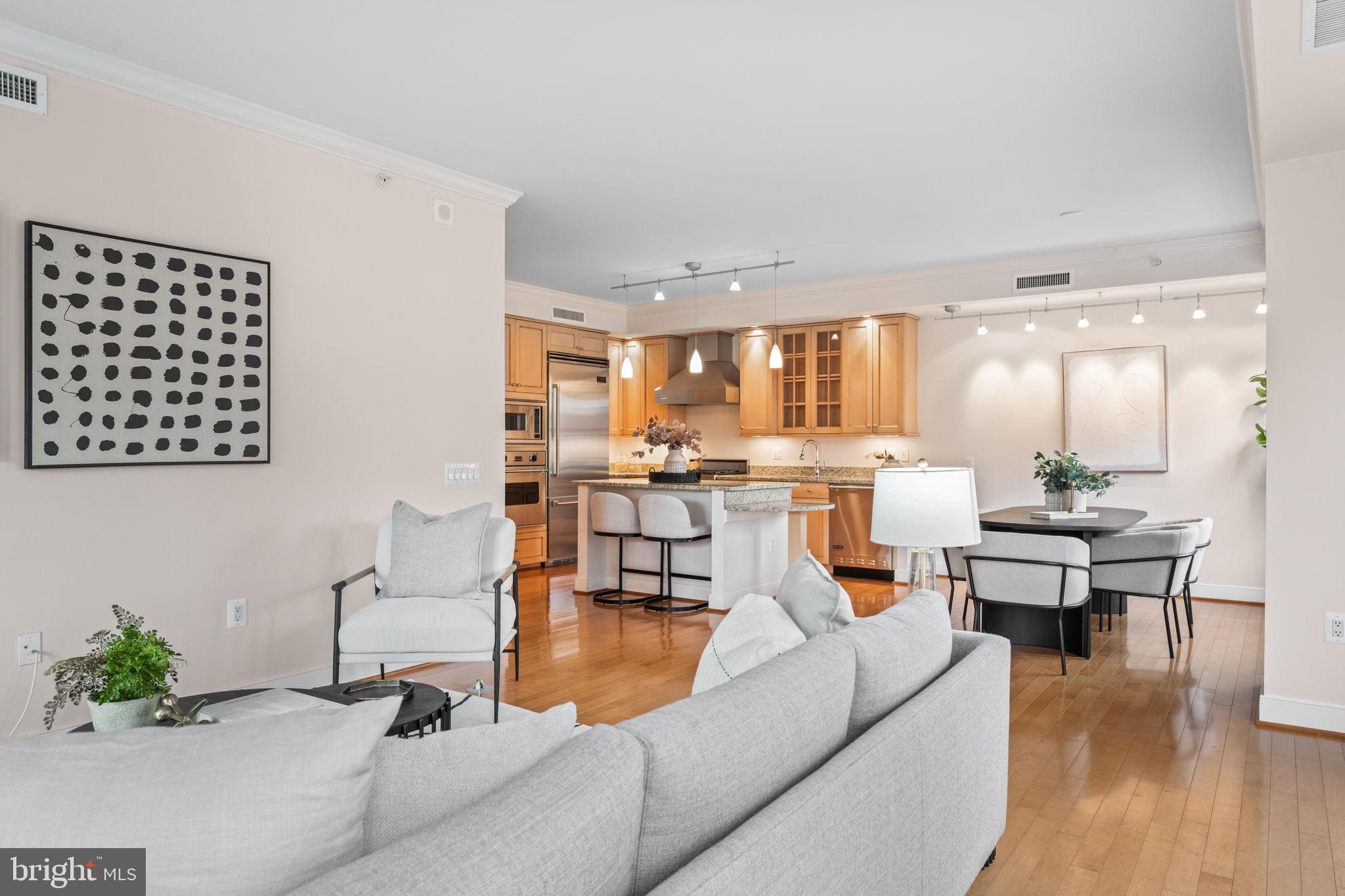 LIONSGATE - Residential