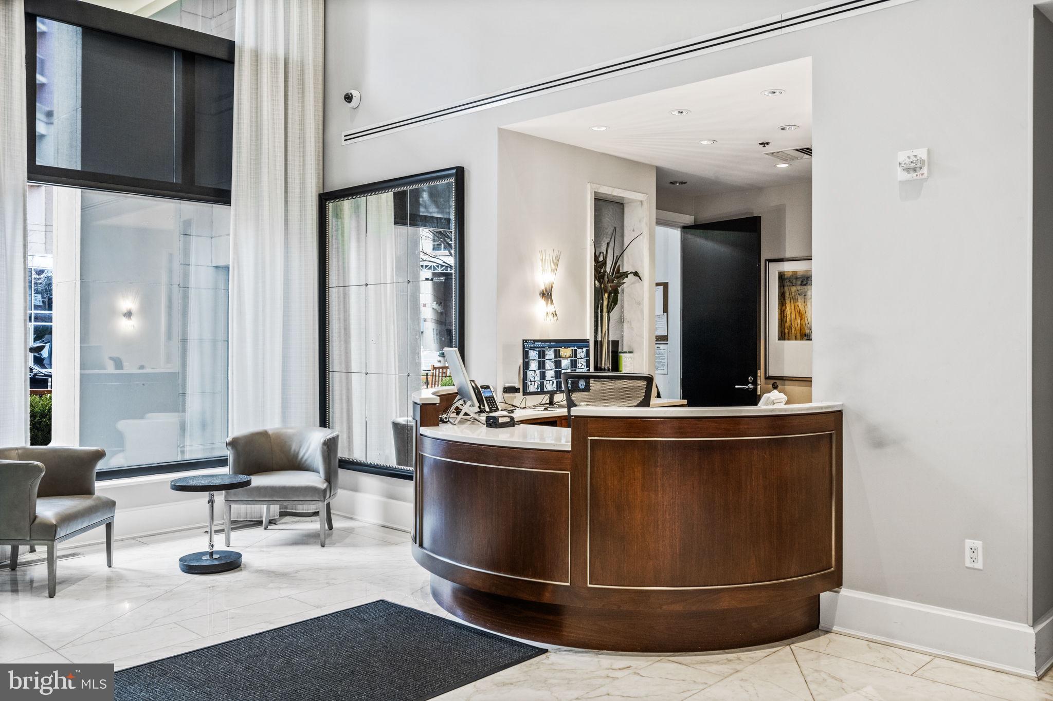 LIONSGATE - Residential