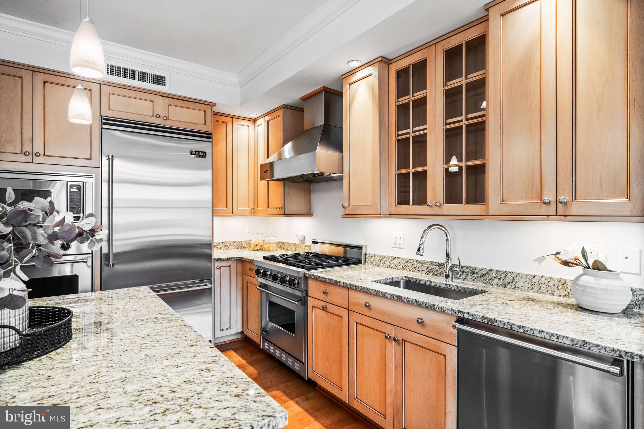 LIONSGATE - Residential