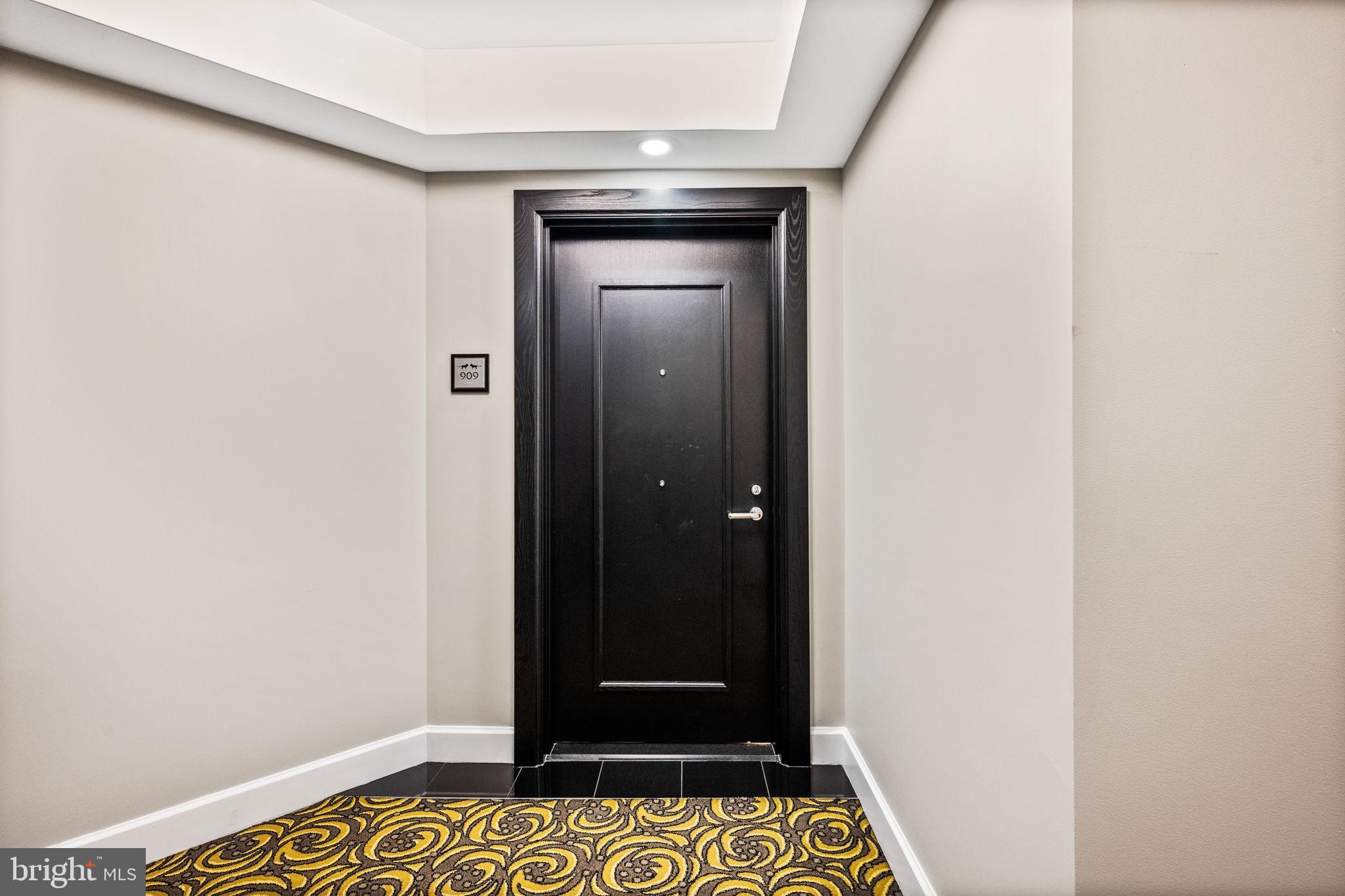 LIONSGATE - Residential