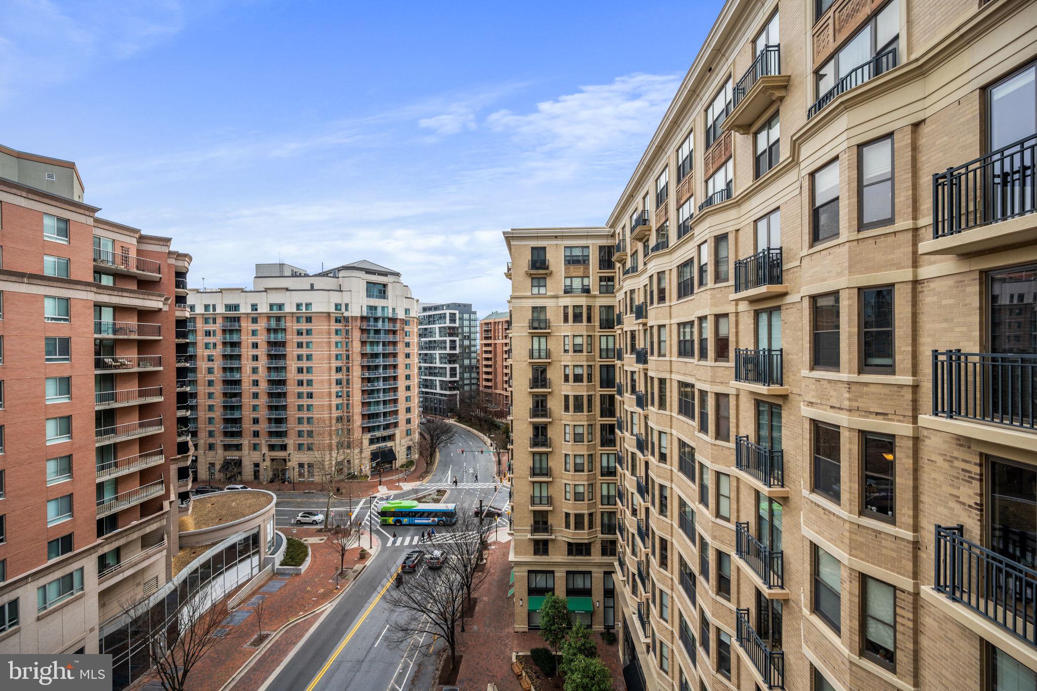 LIONSGATE - Residential