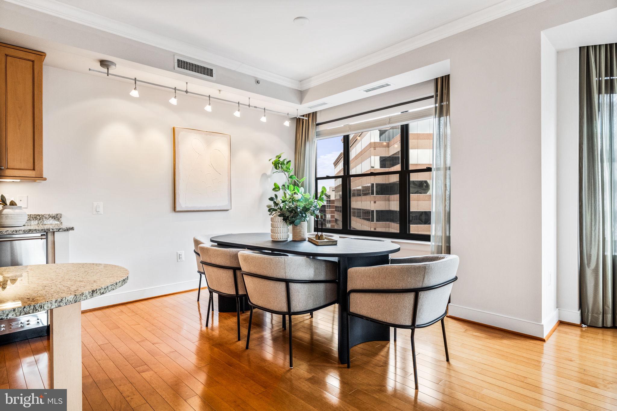 LIONSGATE - Residential