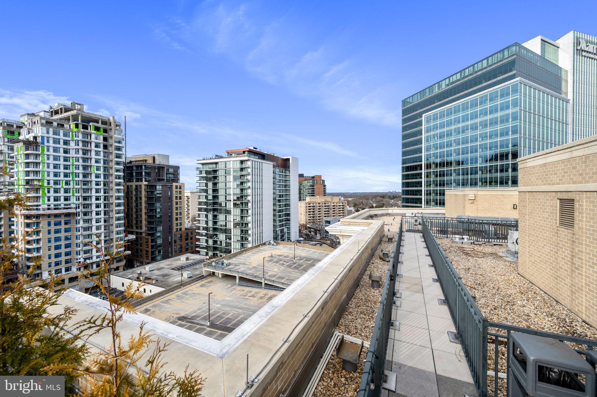 LIONSGATE - Residential