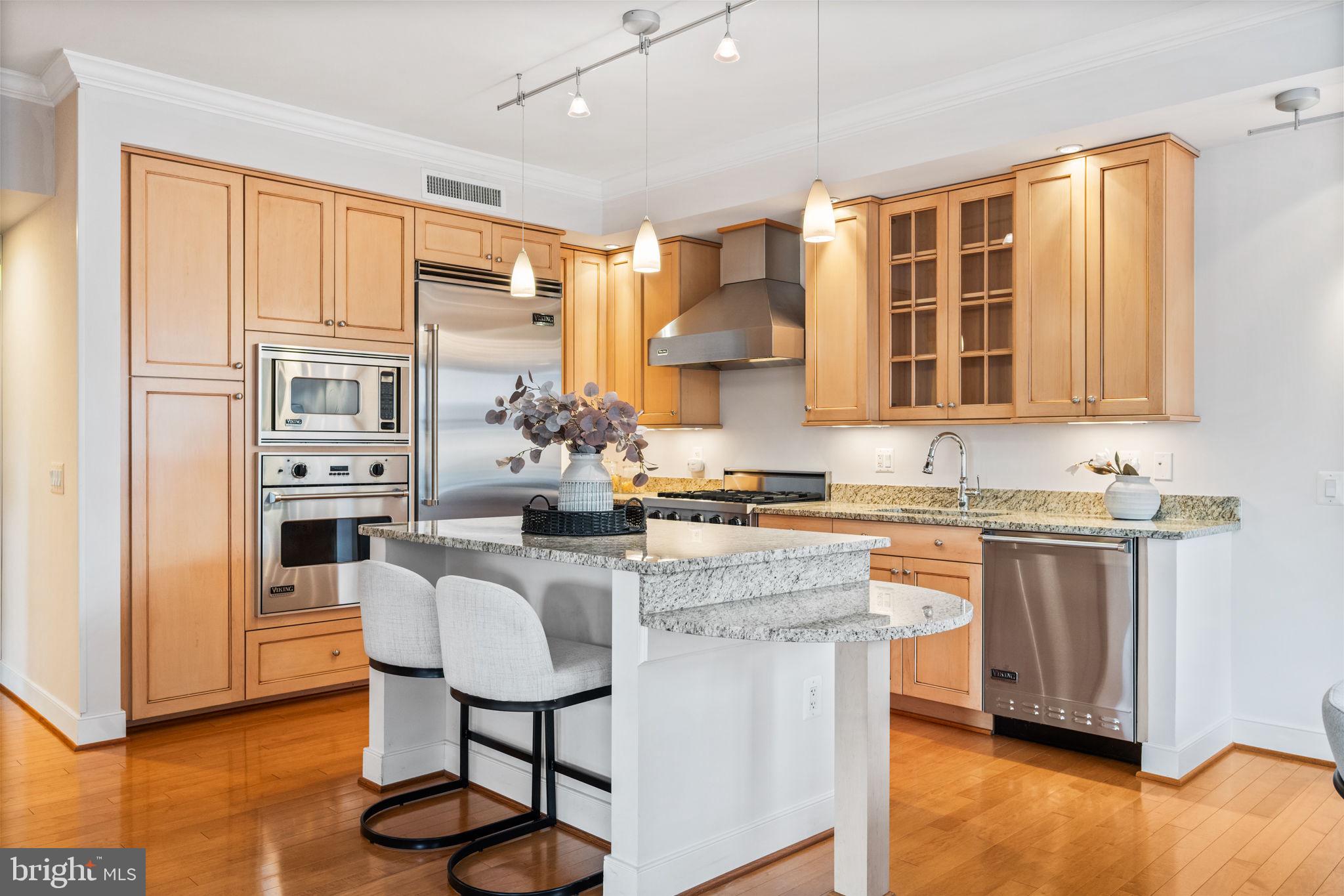 LIONSGATE - Residential