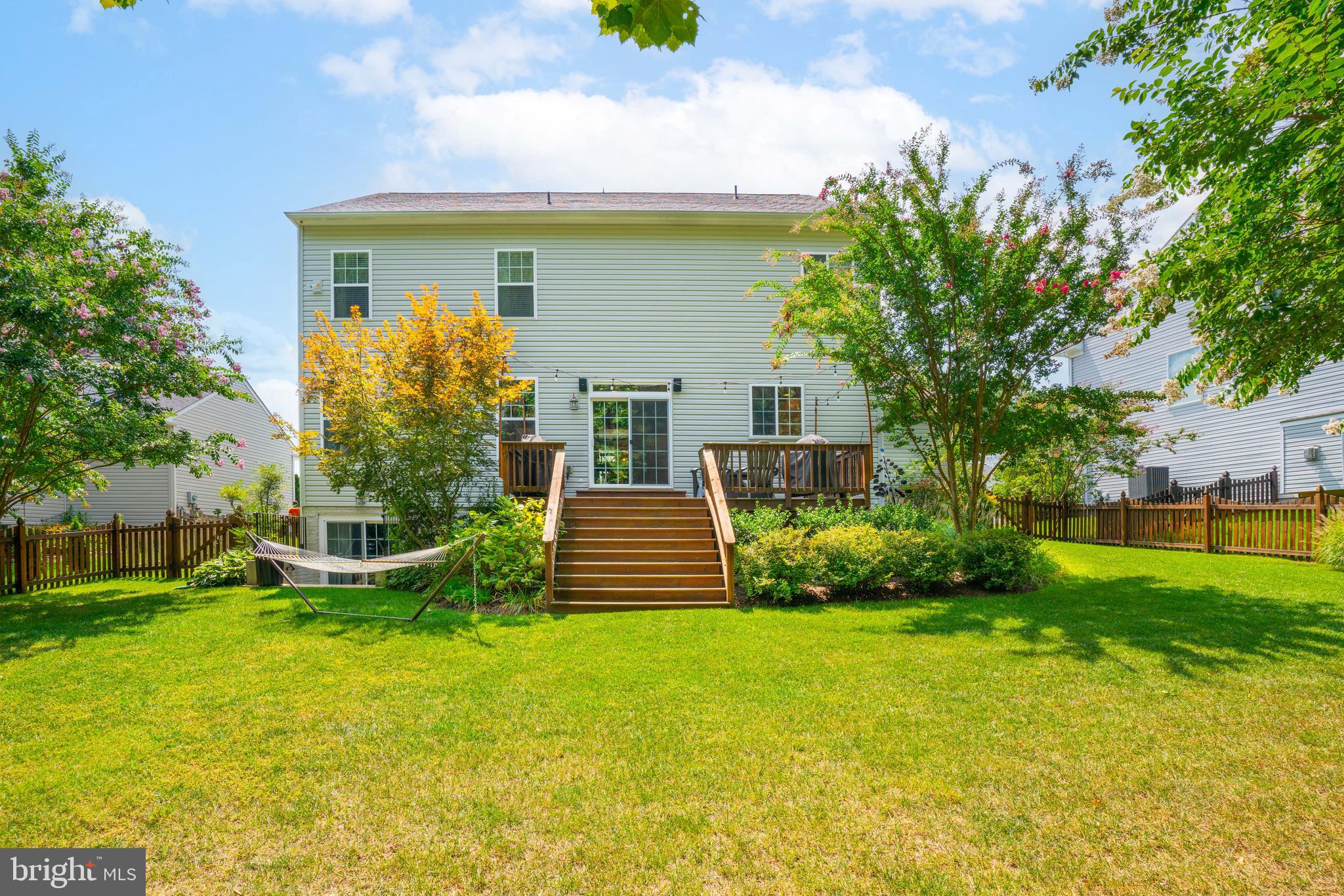 PRIMROSE PARK AT WILDEWOOD - Residential