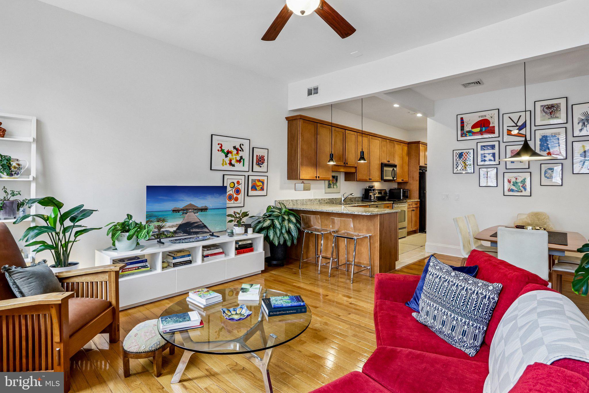 WASHINGTON SQ WEST - Residential