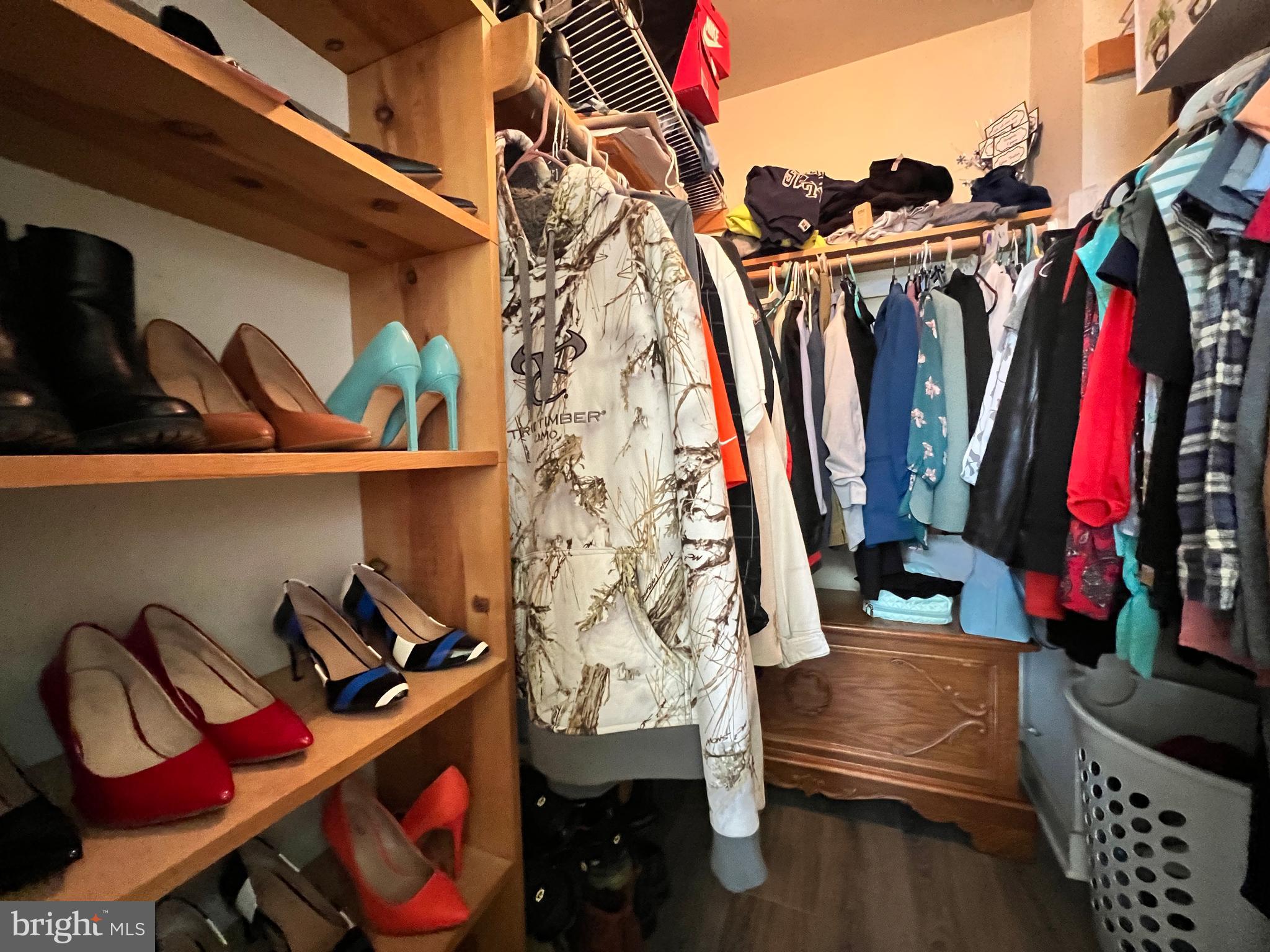 BERKSHIRE - Residential