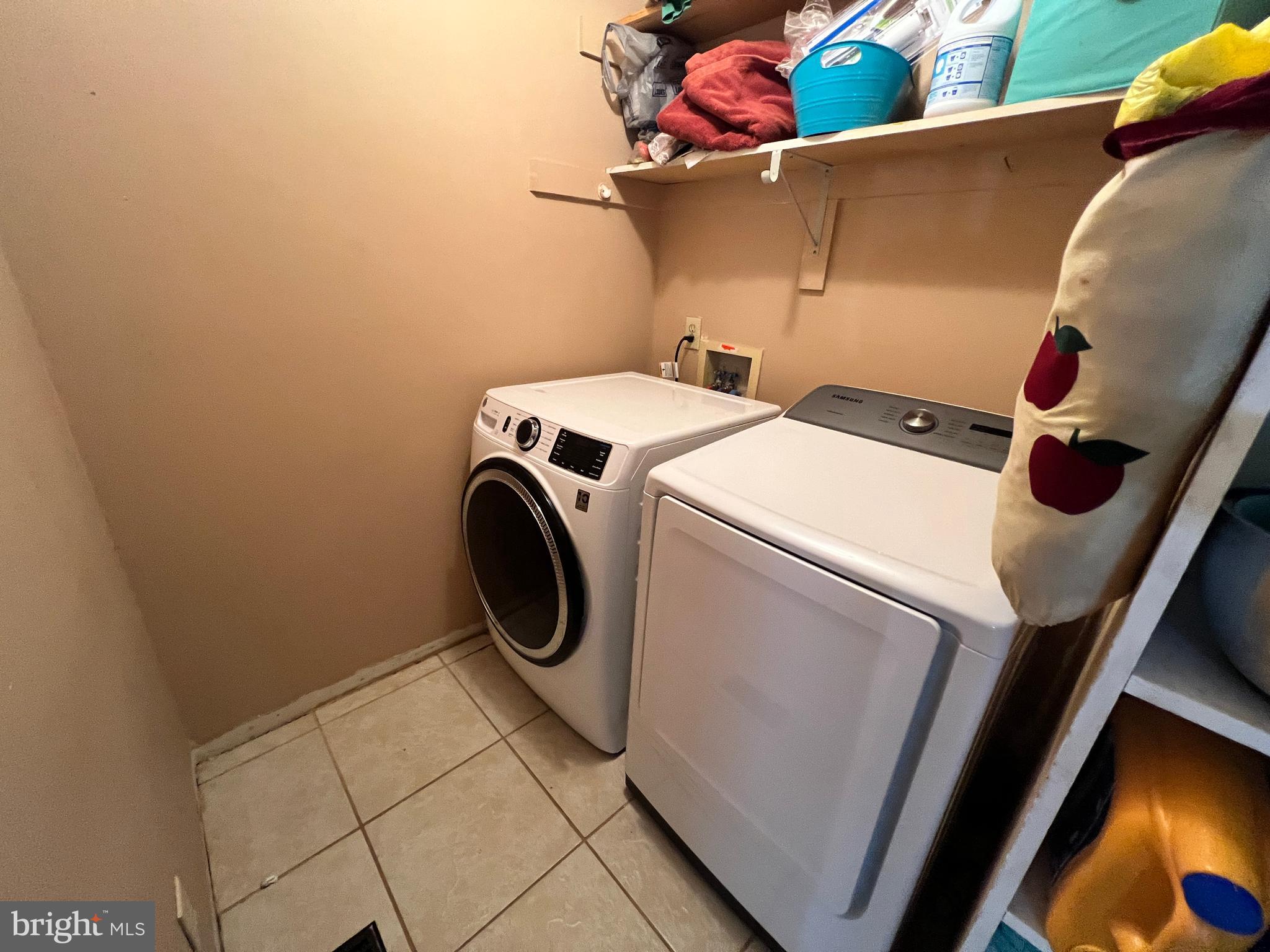 BERKSHIRE - Residential