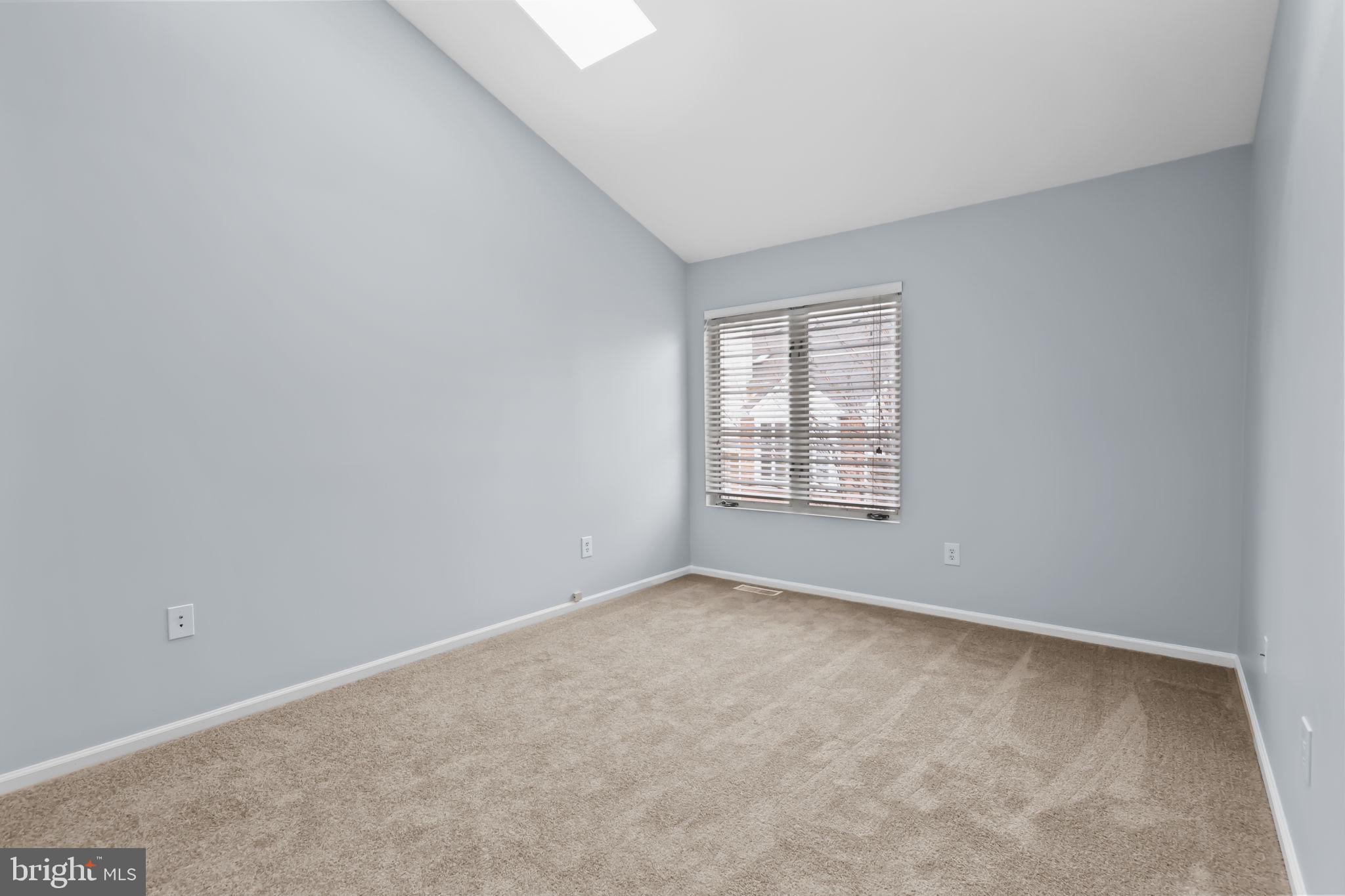 CRESTWOOD CONDO - Residential