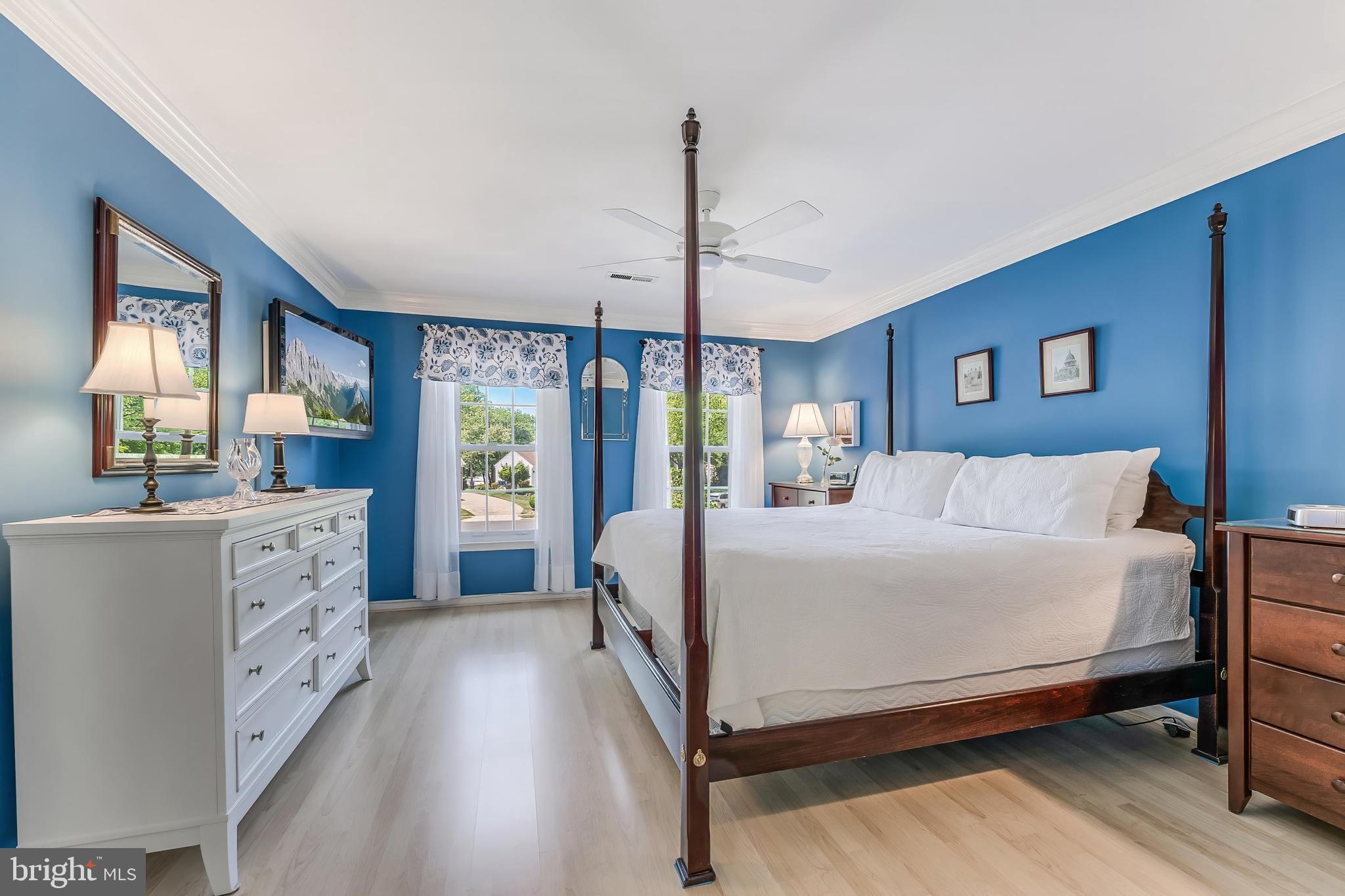 CHANTILLY HIGHLANDS - Residential