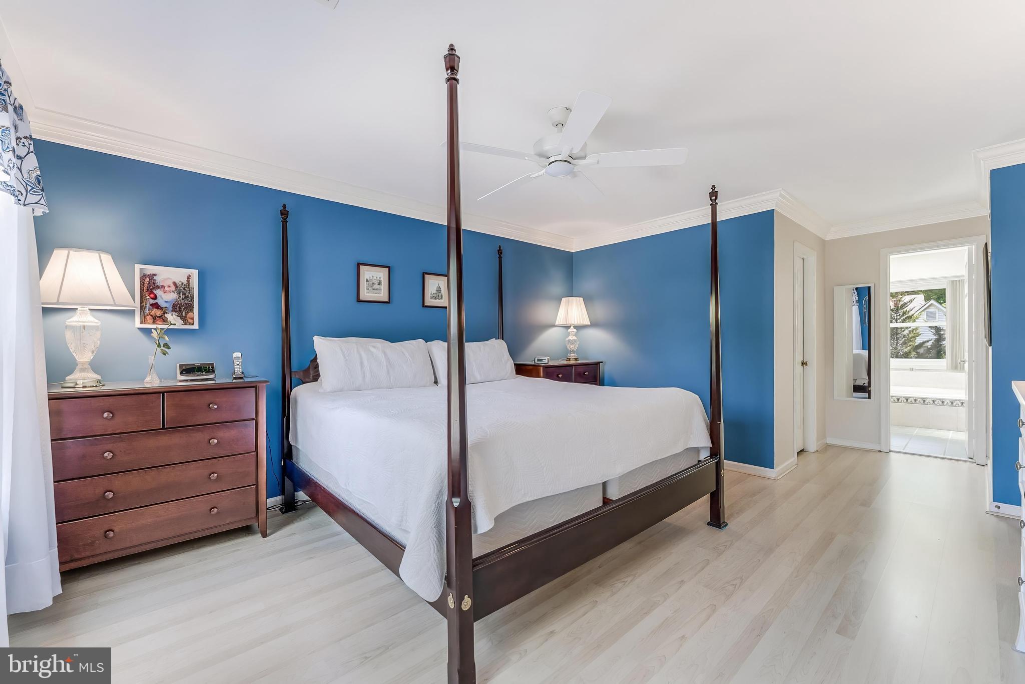 CHANTILLY HIGHLANDS - Residential