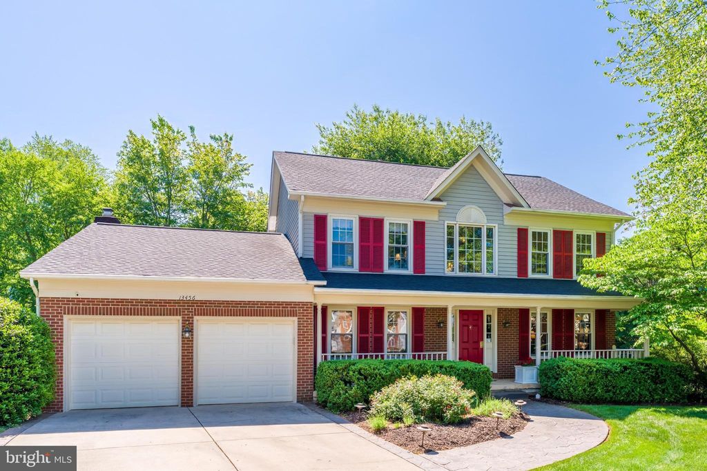 Photo of 13456 Cobra Court, HERNDON, VA 20171 (MLS # VAFX2313458)