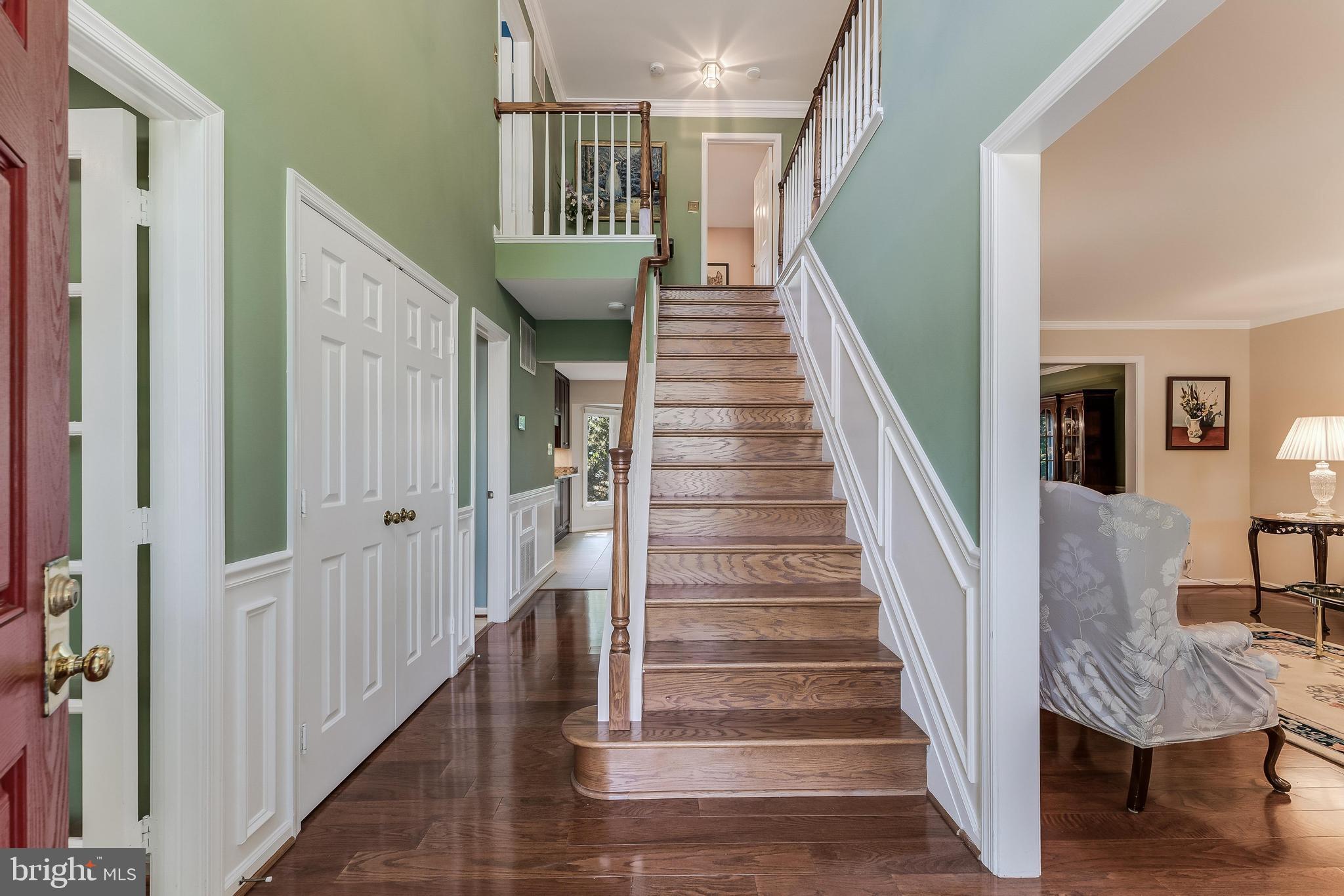 CHANTILLY HIGHLANDS - Residential