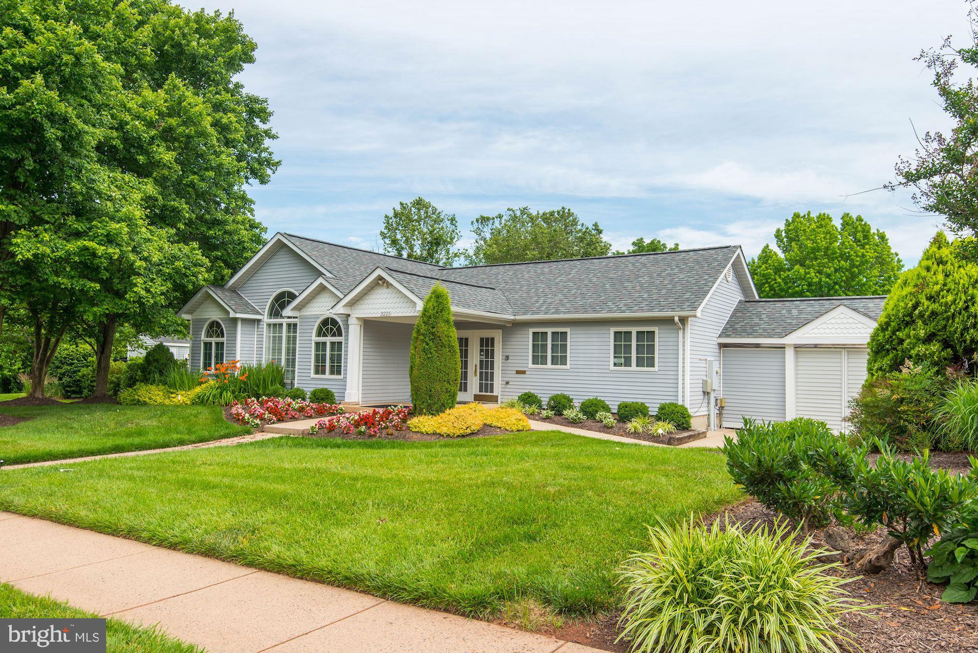 CHANTILLY HIGHLANDS - Residential