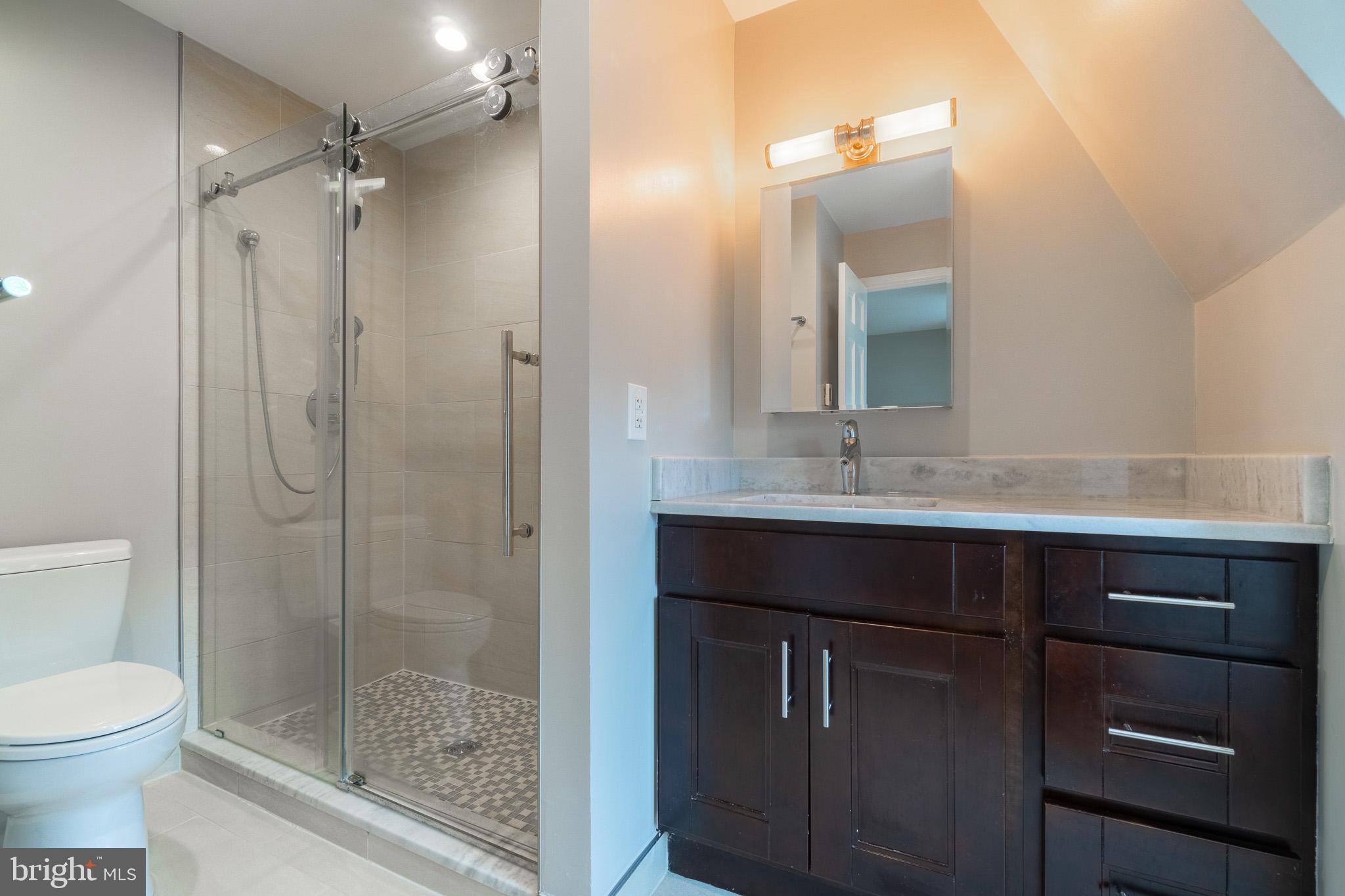 KINGS MANOR TOWNE HOUSES - Residential Lease