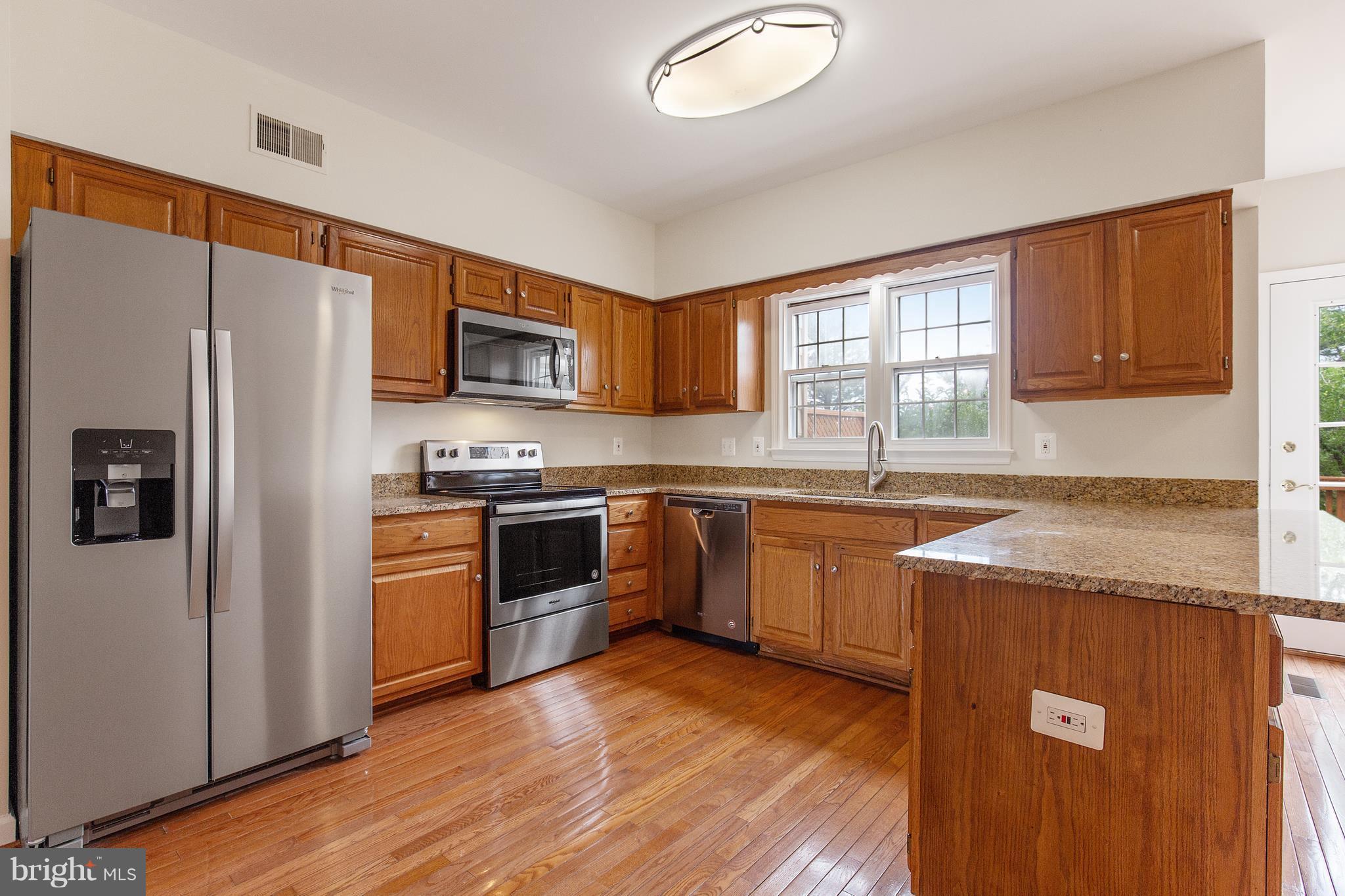 KINGSTOWNE - Residential