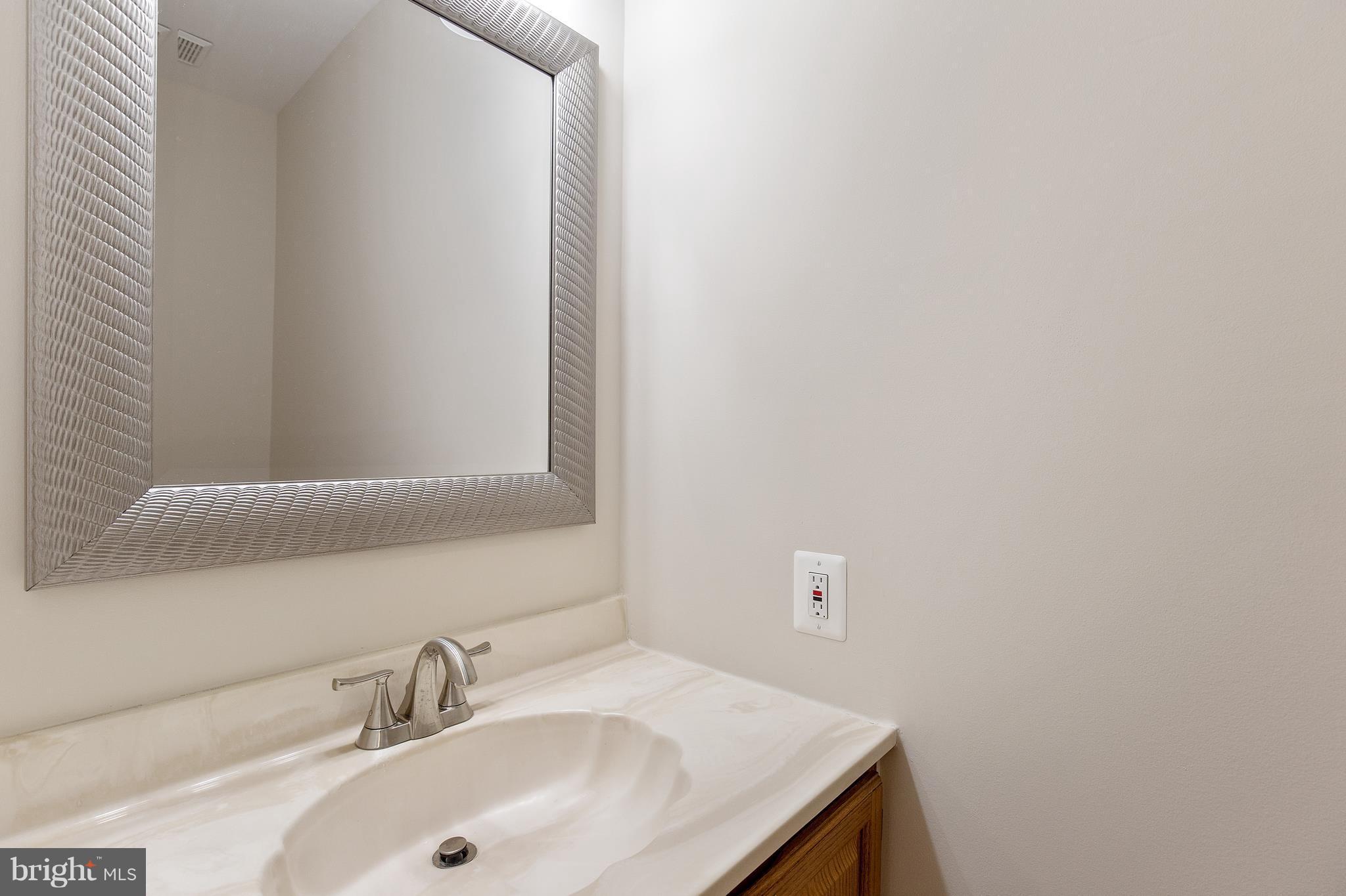 KINGSTOWNE - Residential