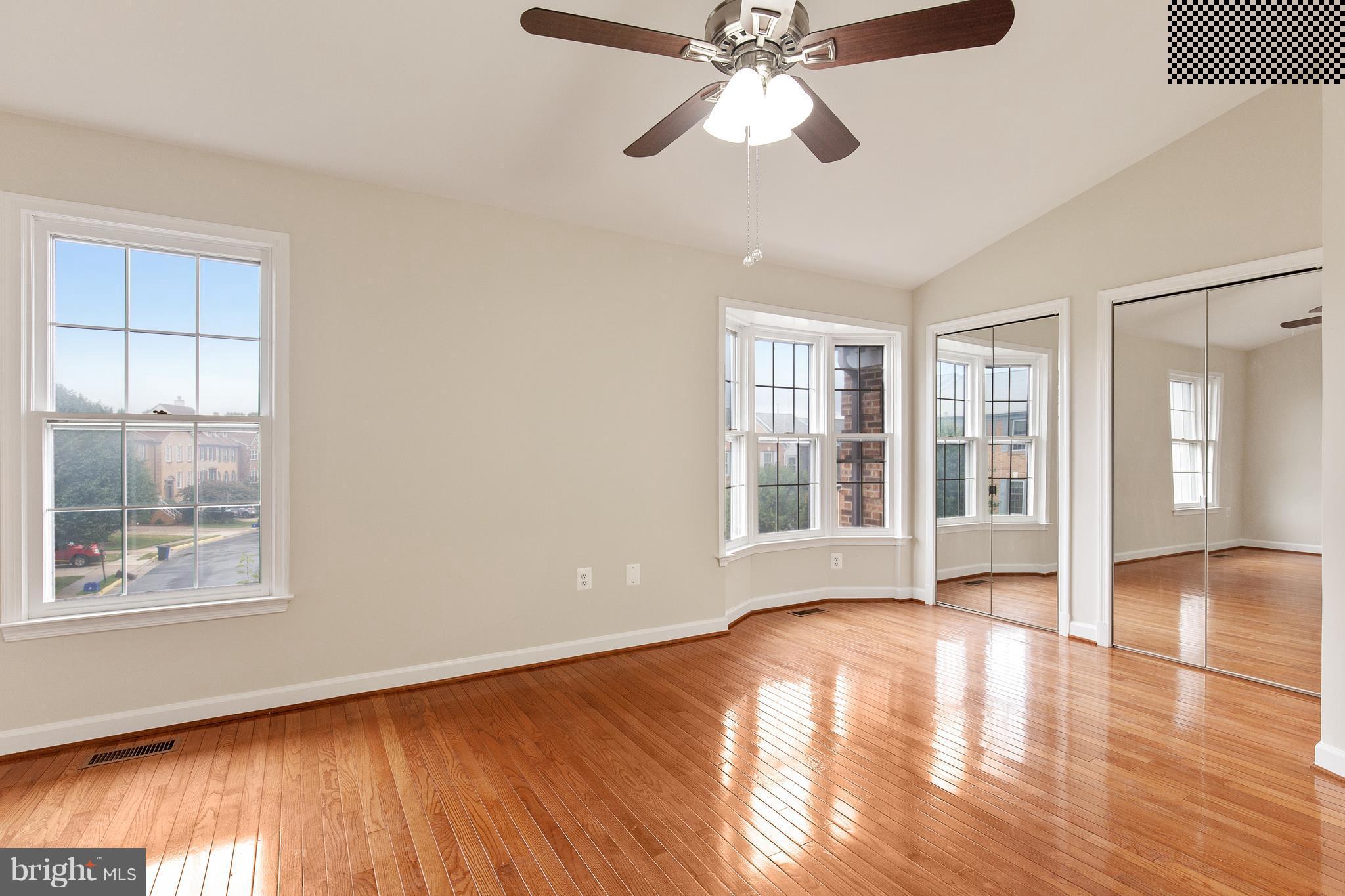 KINGSTOWNE - Residential