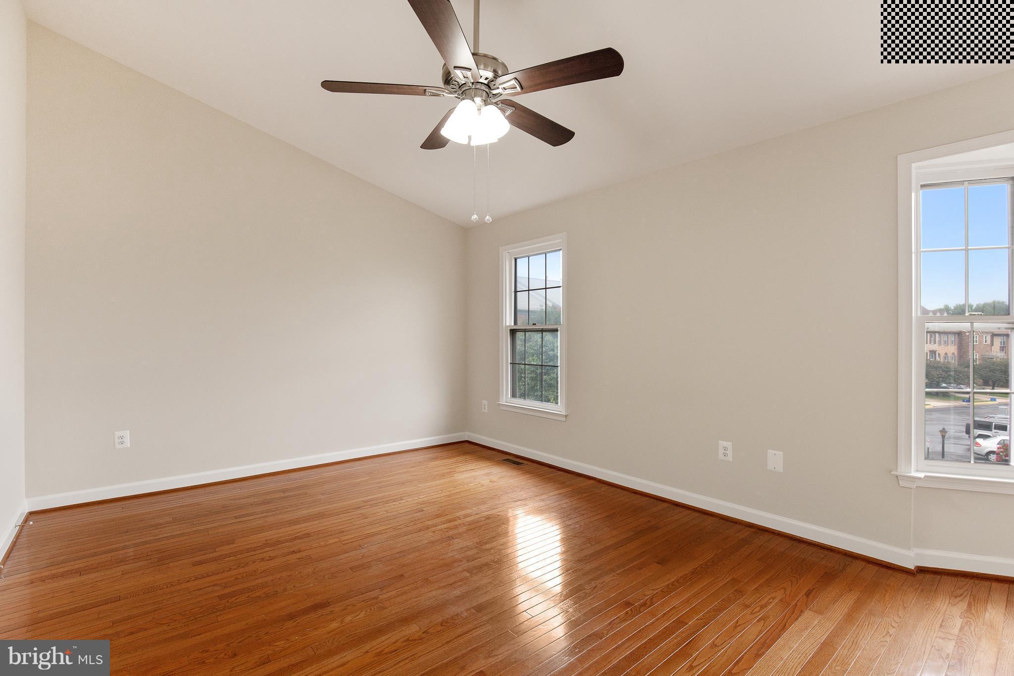 KINGSTOWNE - Residential