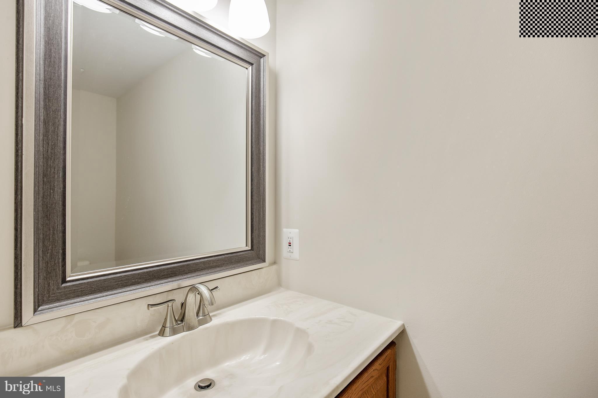 KINGSTOWNE - Residential