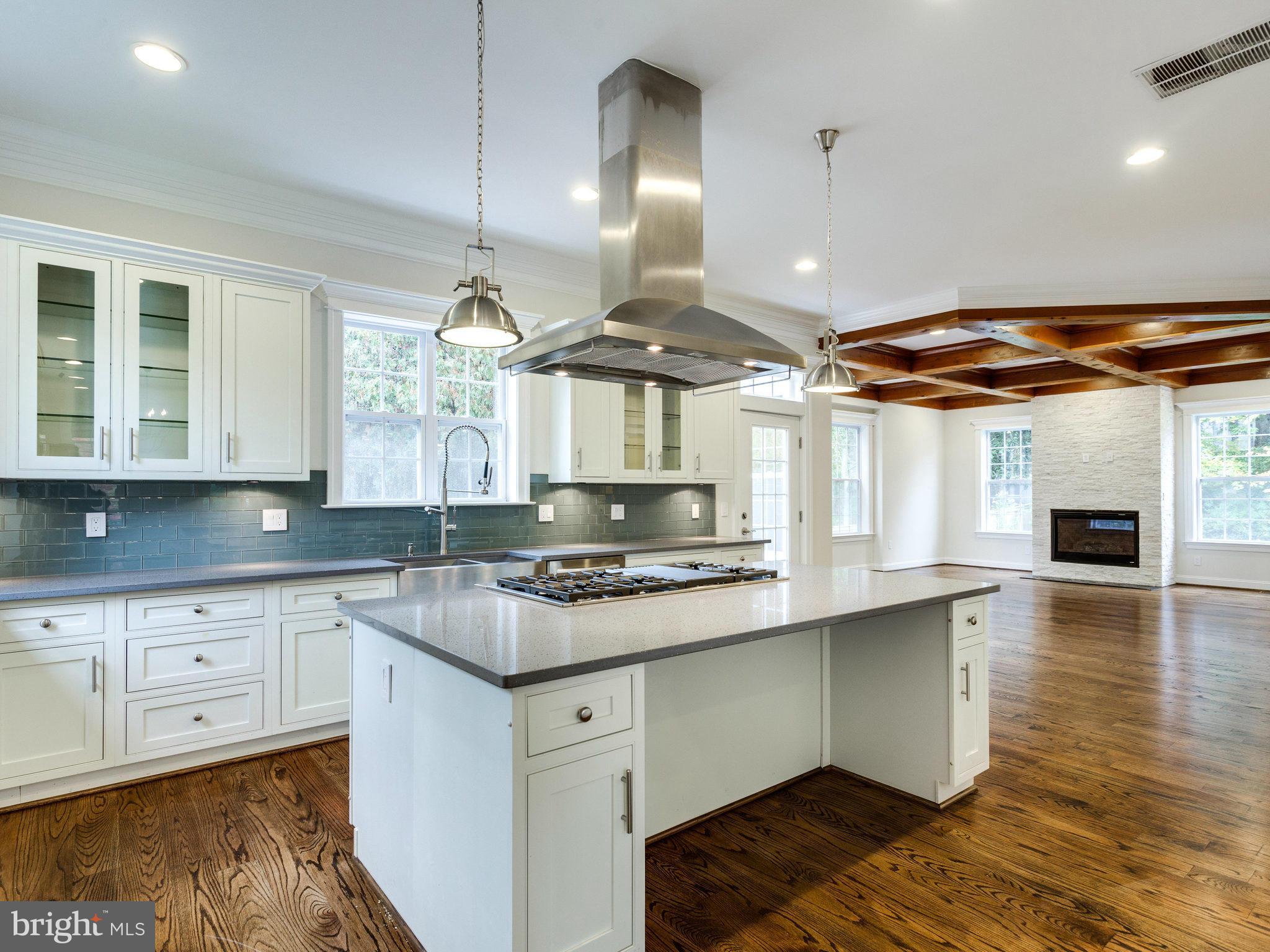 WEST GRASS RIDGE - Residential