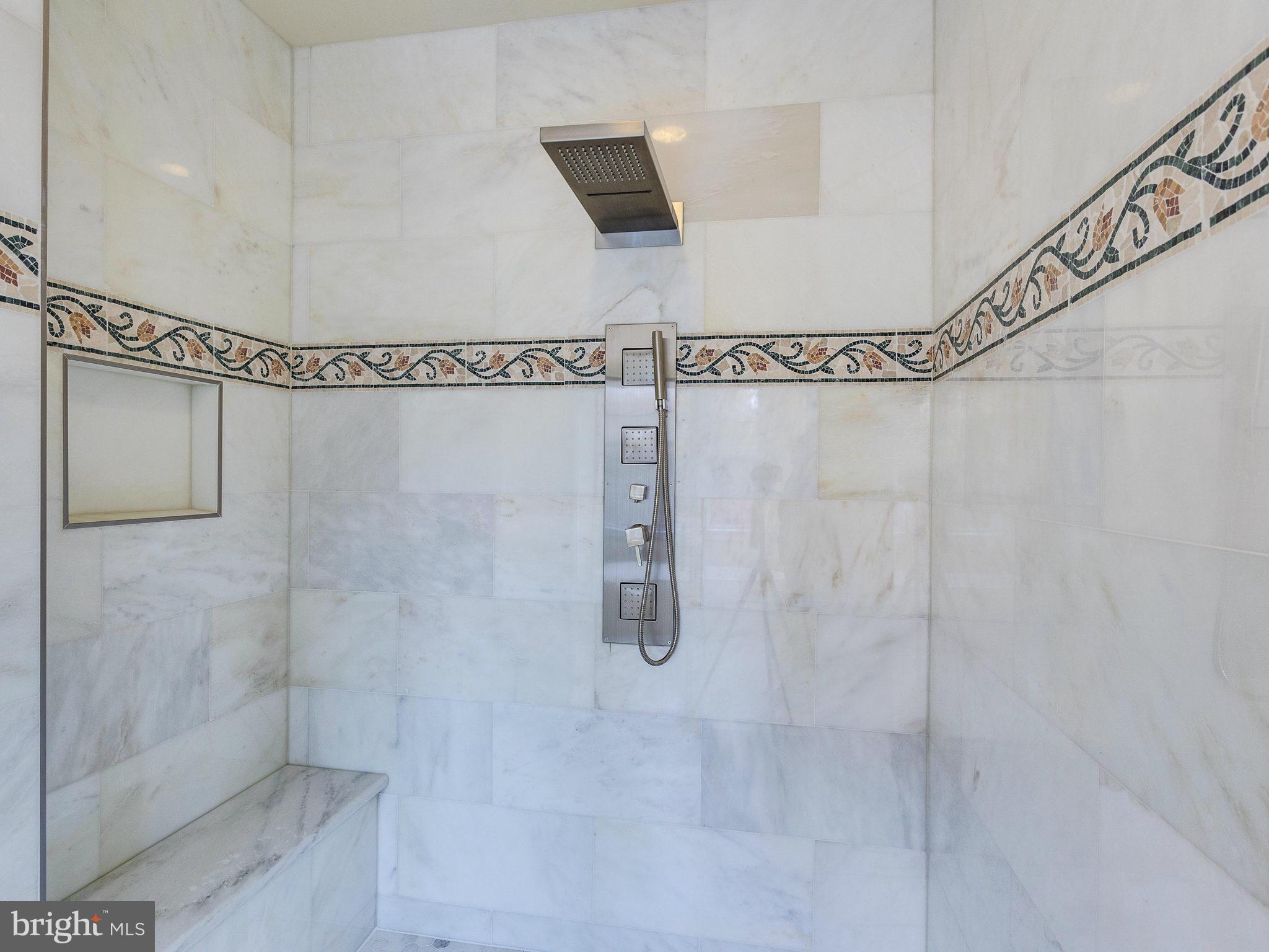 WEST GRASS RIDGE - Residential