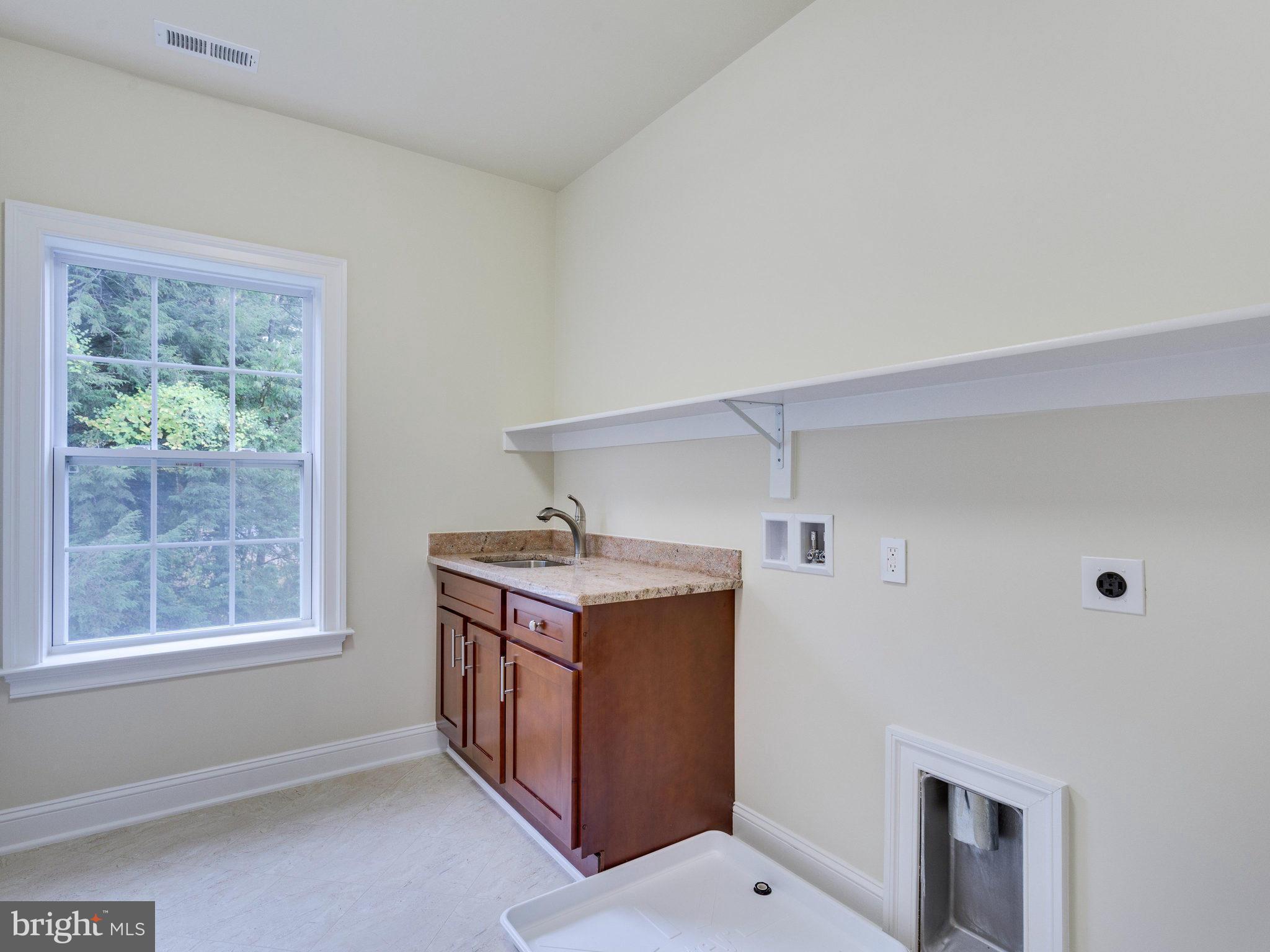 WEST GRASS RIDGE - Residential